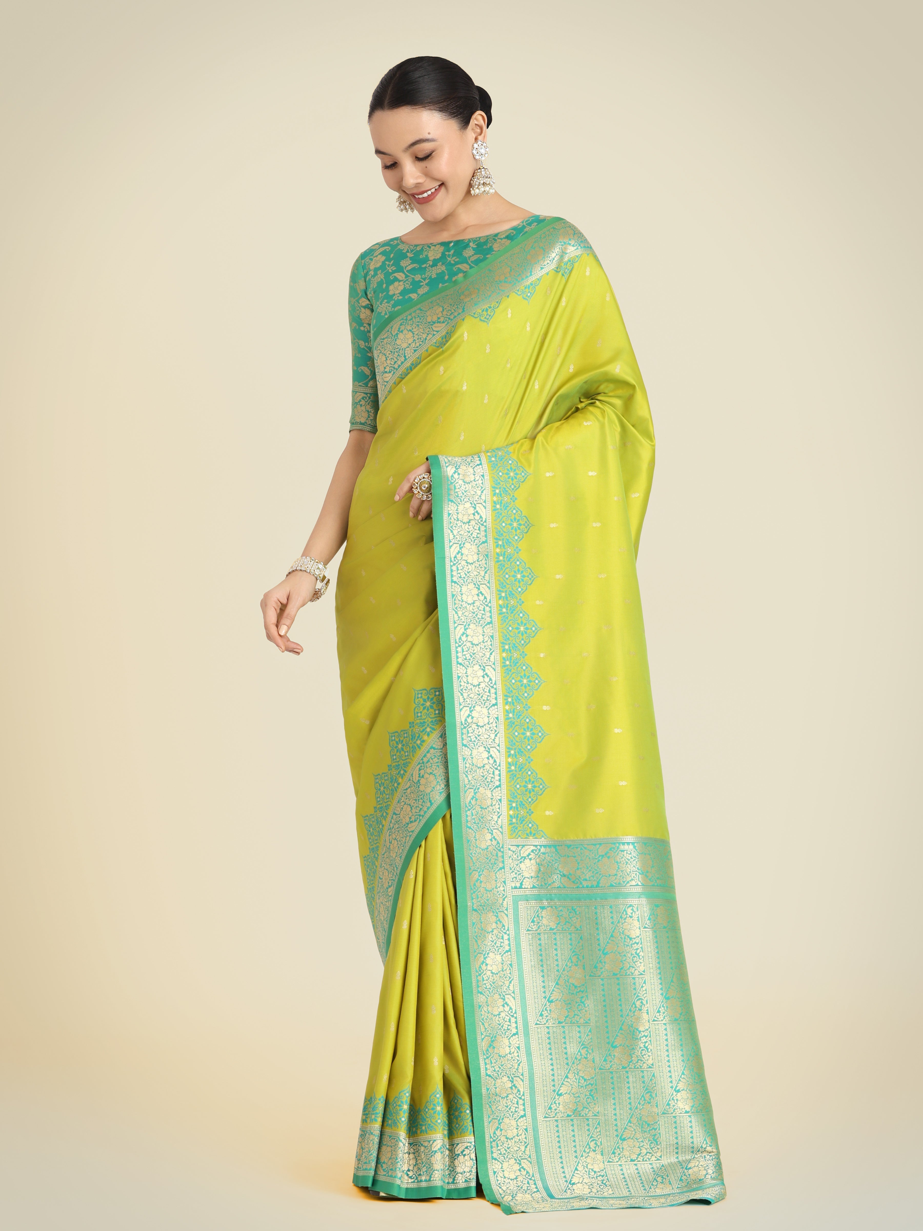 Lemon Green Banarasi Soft Silk Butti & Zari Weave Tradition Saree