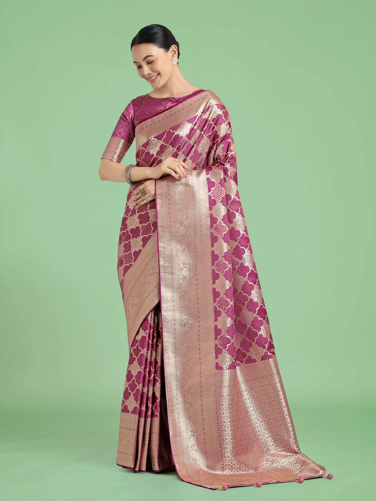 Rose Pink Banarasi-Style Silk Blend Saree with Scalloped Zari Jaal, front
