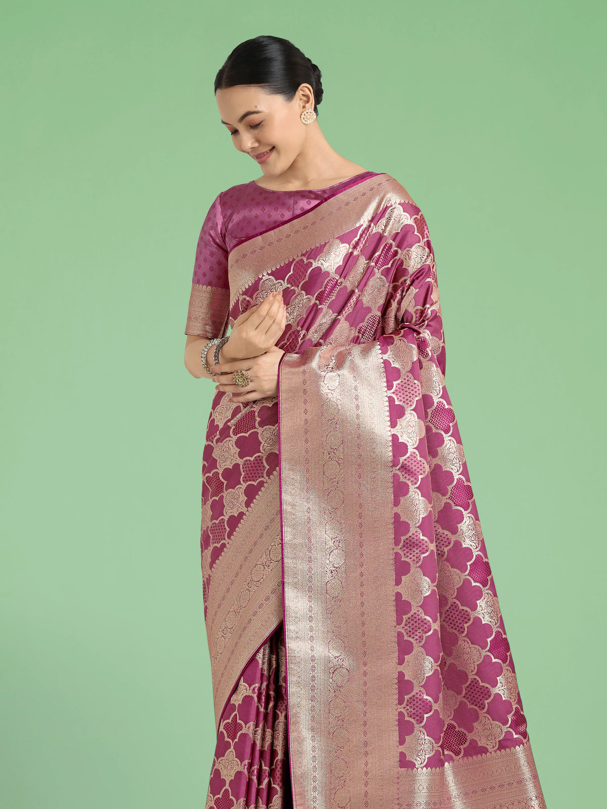Rose Pink Banarasi-Style Silk Blend Saree with Scalloped Zari Jaal, side