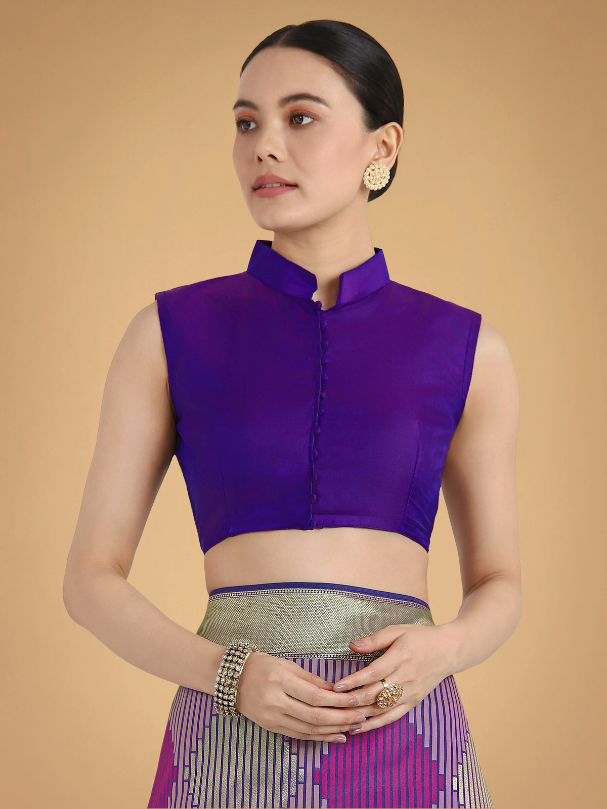 Lavender Banarasi-Style Silk Blend Saree with Zari Diamond Weave, blouse detail
