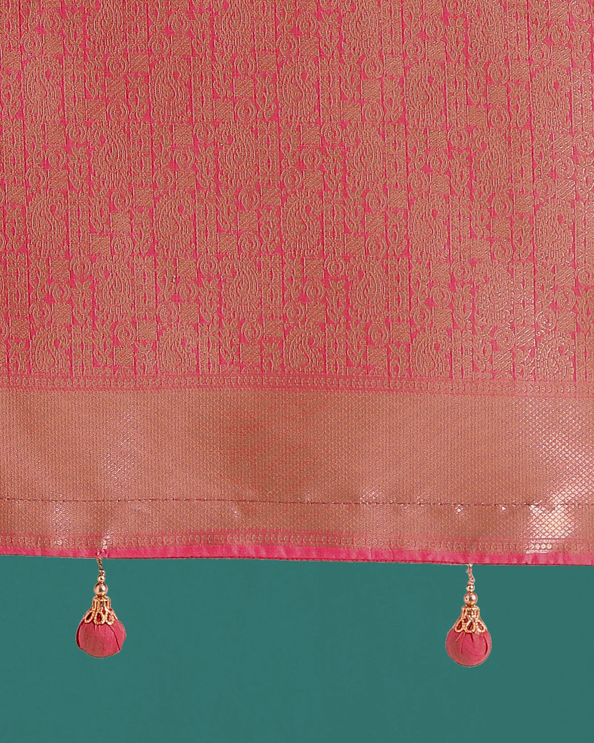 Pink Banarasi-Style Silk Blend Saree with Zari Diamond Weave, pallu close-up