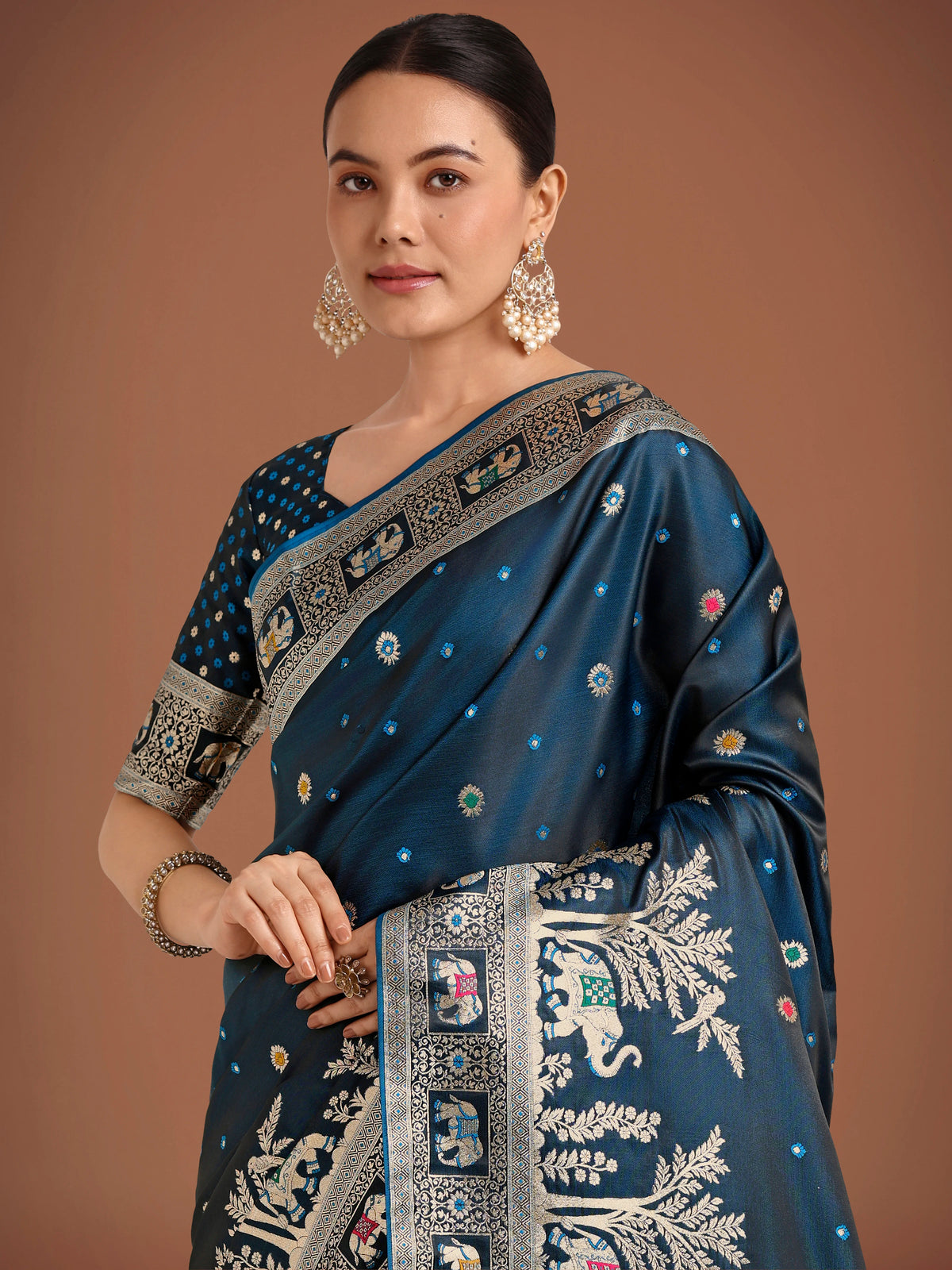 Teal Banarasi-Style Satin Saree with Scenic Motif Pallu, border close-up