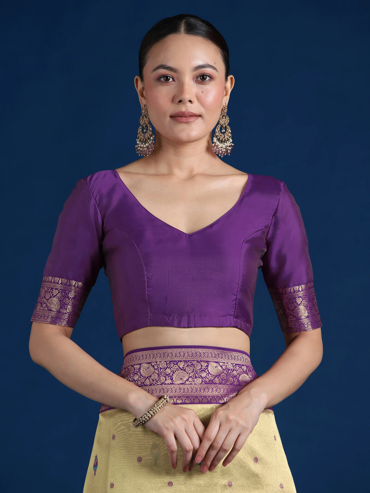 Purple Silk Blend Saree with Woven Floral Motifs, blouse detail