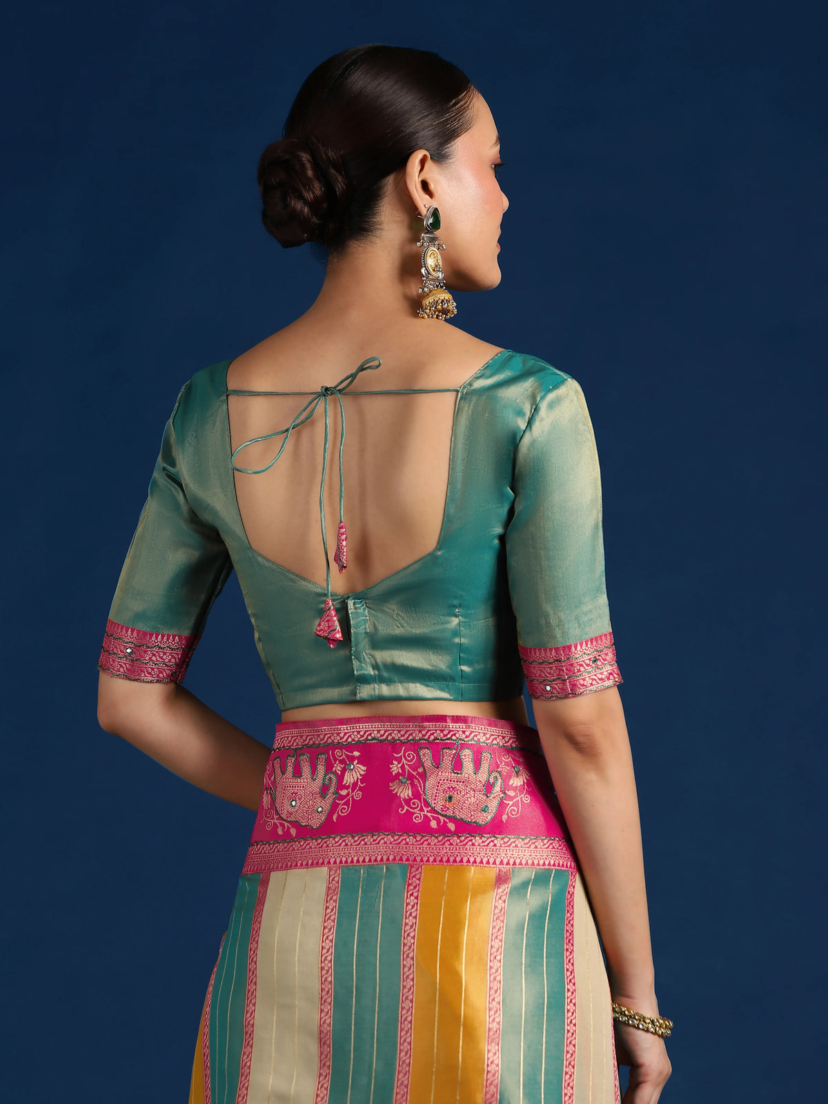 Multicolor Silk Blend Saree with Elephant Motif Pallu, blouse back