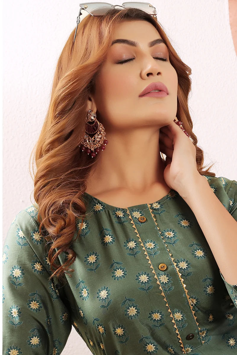 Olive Viscose Straight Kurti with Floral Print, placket detail