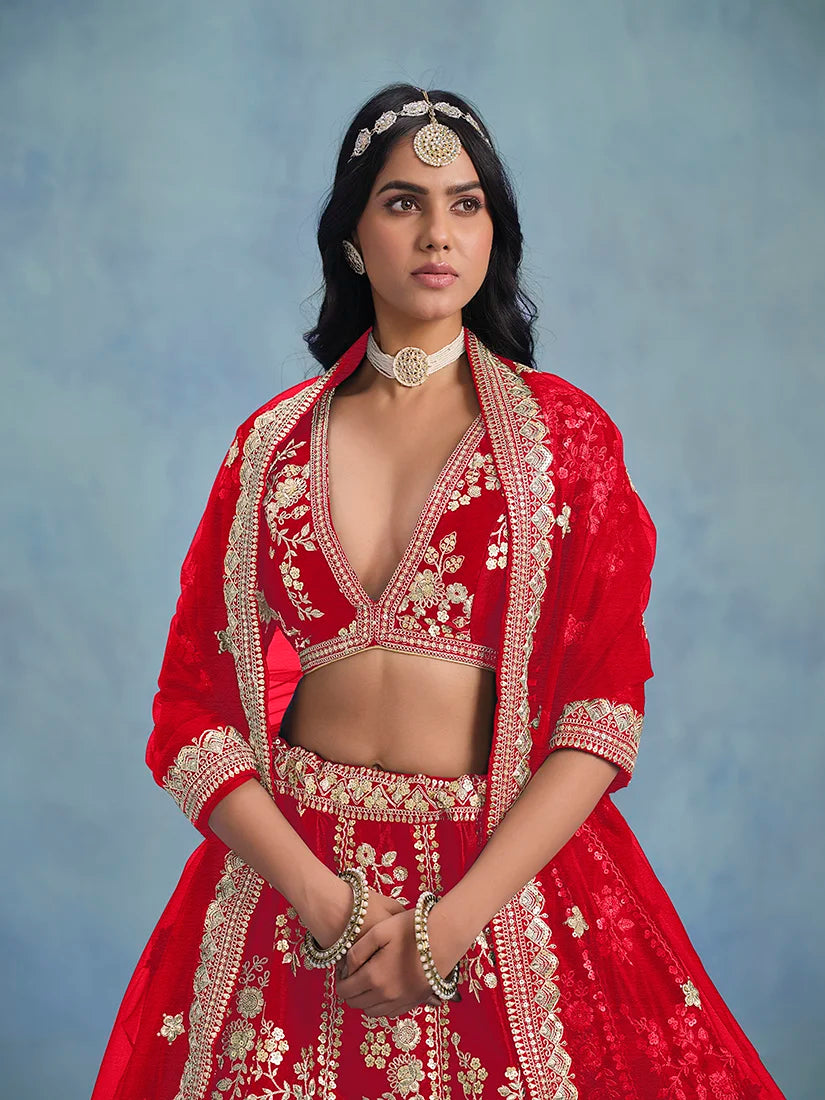 Red Art Silk Floral Panel Lehenga Choli, choli detail
