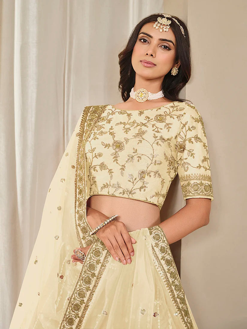 Cream Art Silk Embroidered A-Line Lehenga Choli, choli detail