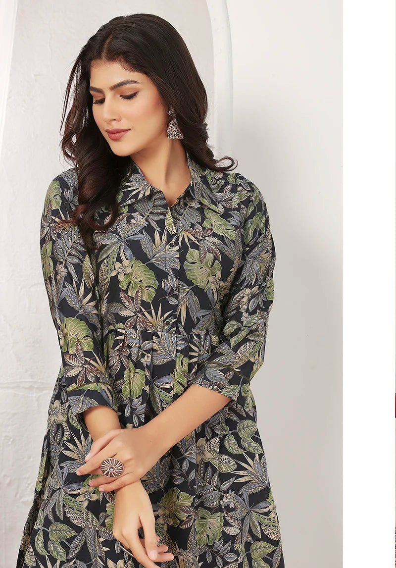 Black Rayon Printed Kurti Set with Pants, print detail