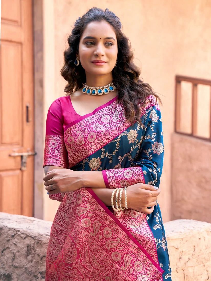 Navy Blue Banarasi-Style Silk Blend Saree with Contrast Zari Border, drape detail