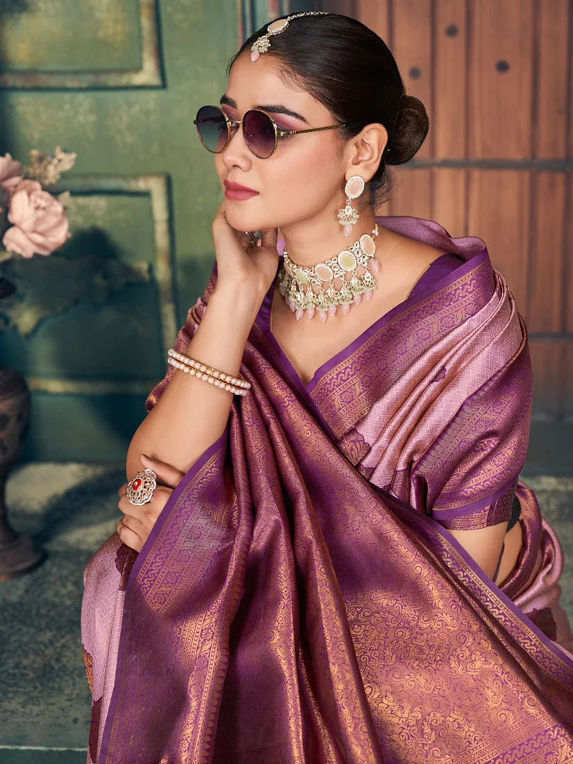 Light Pink Banarasi-Style Silk Blend Saree with Large Zari Butas, drape detail