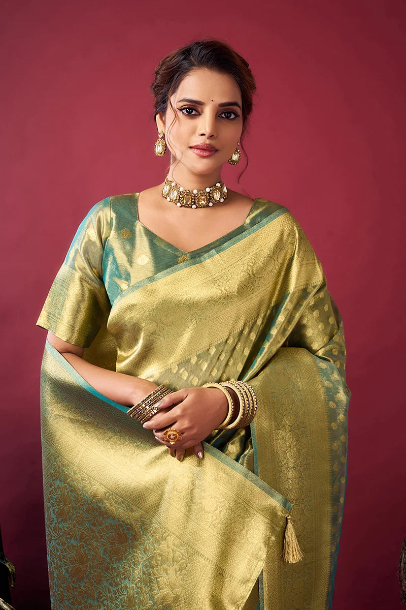 Green Banarasi-Style Silk Blend Saree with All-Over Zari Weave, drape detail