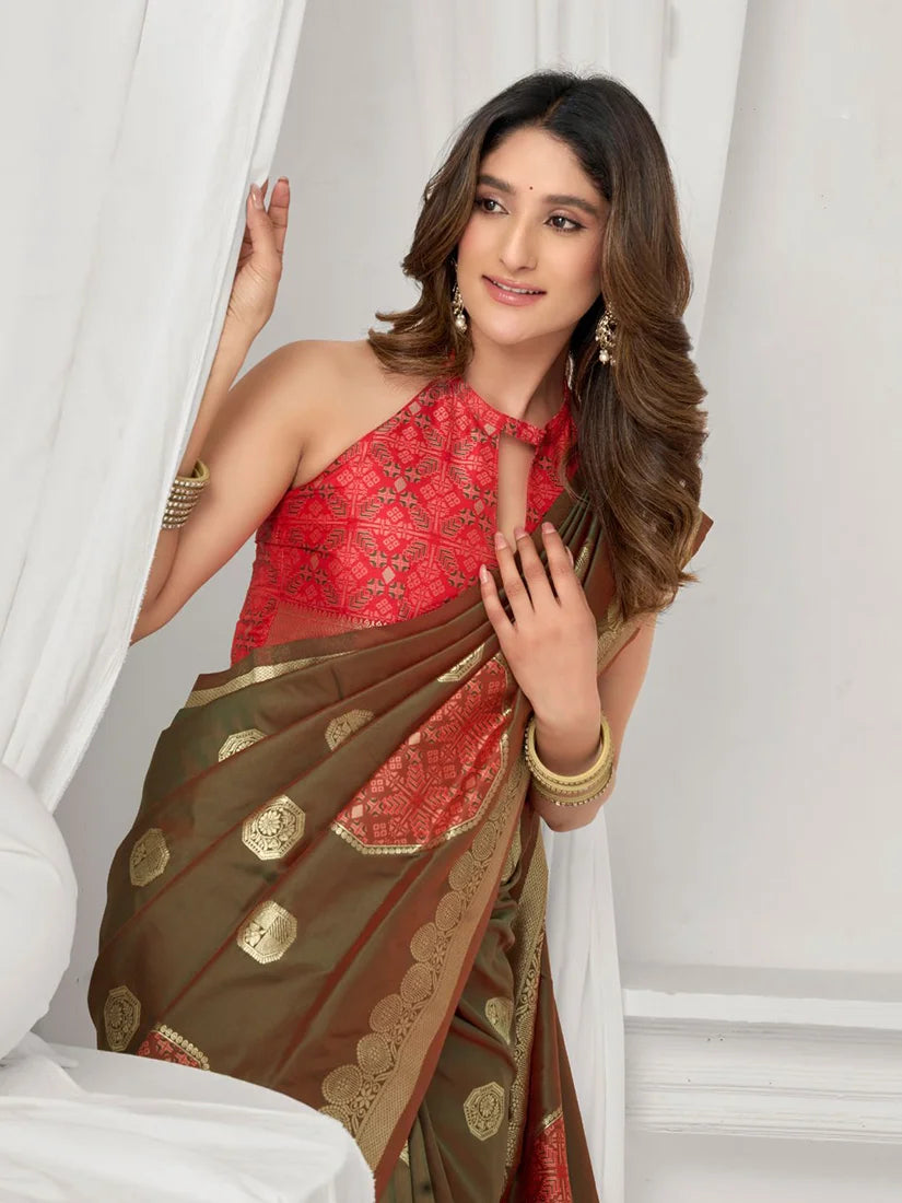 Brown Banarasi-Style Silk Blend Saree with Zari Pallu, blouse and pallu close-up