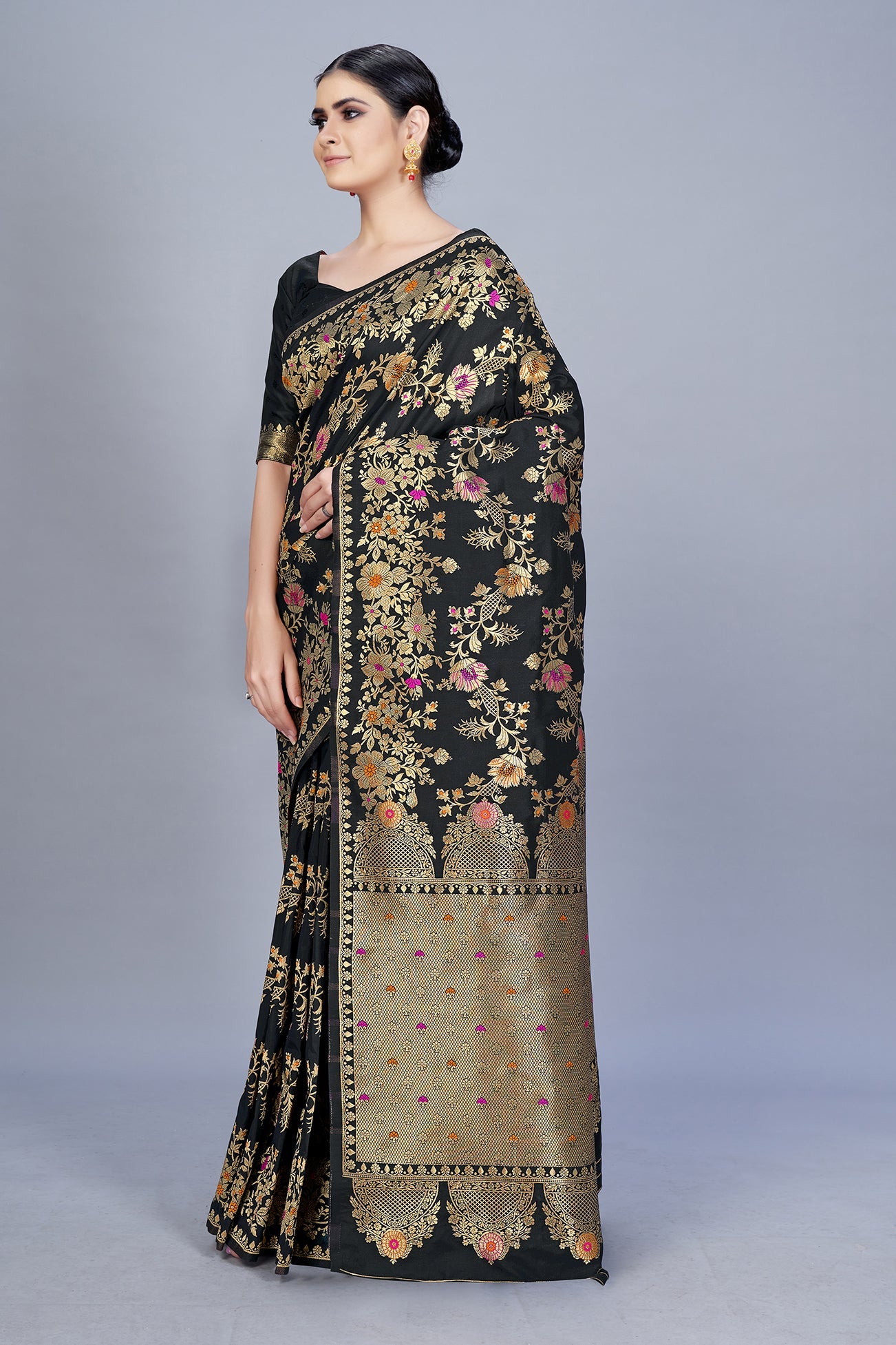 Black Banarasi Silk Zari Woven Trending Saree
