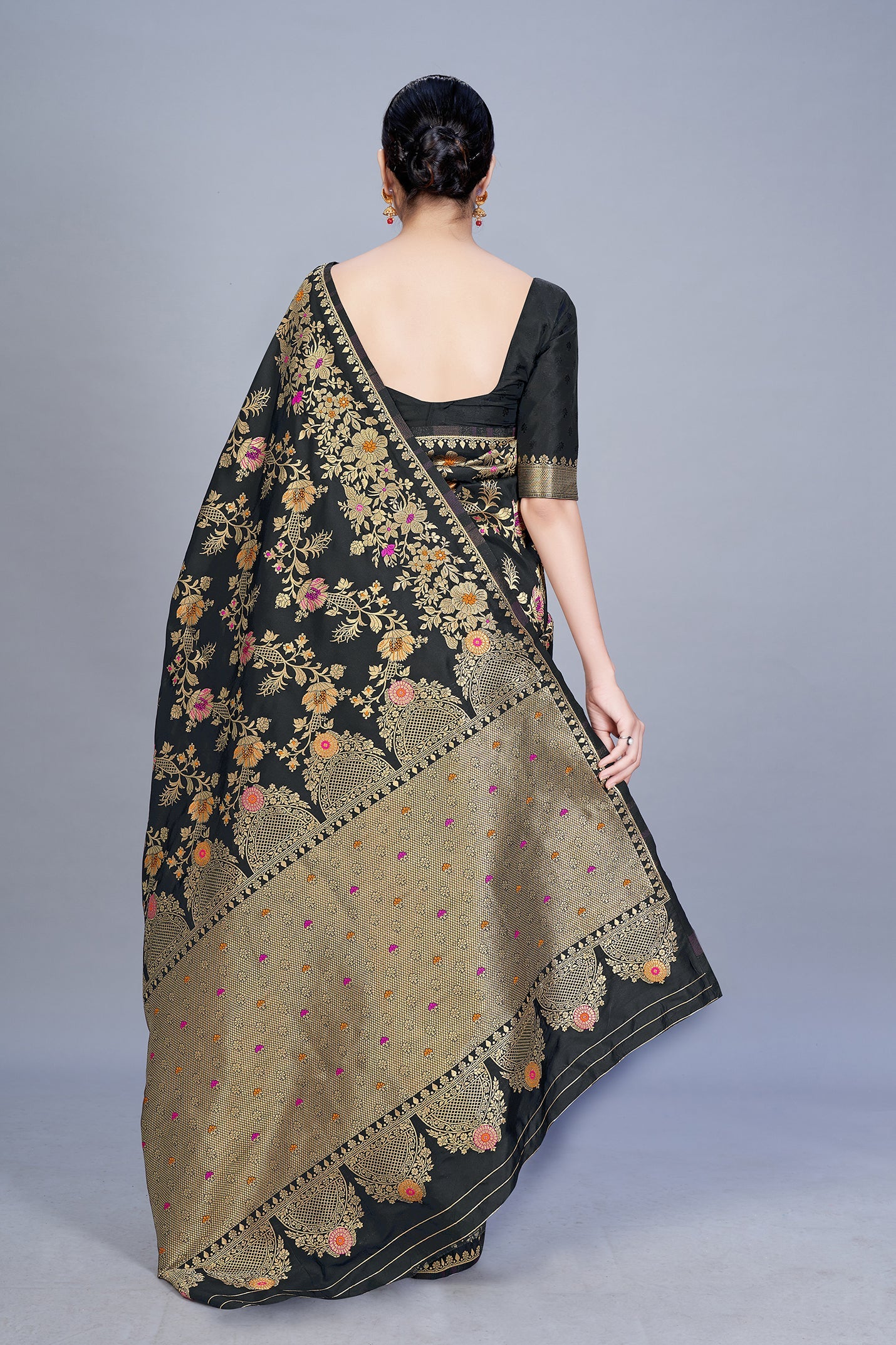 Black Banarasi Silk Zari Woven Trending Saree