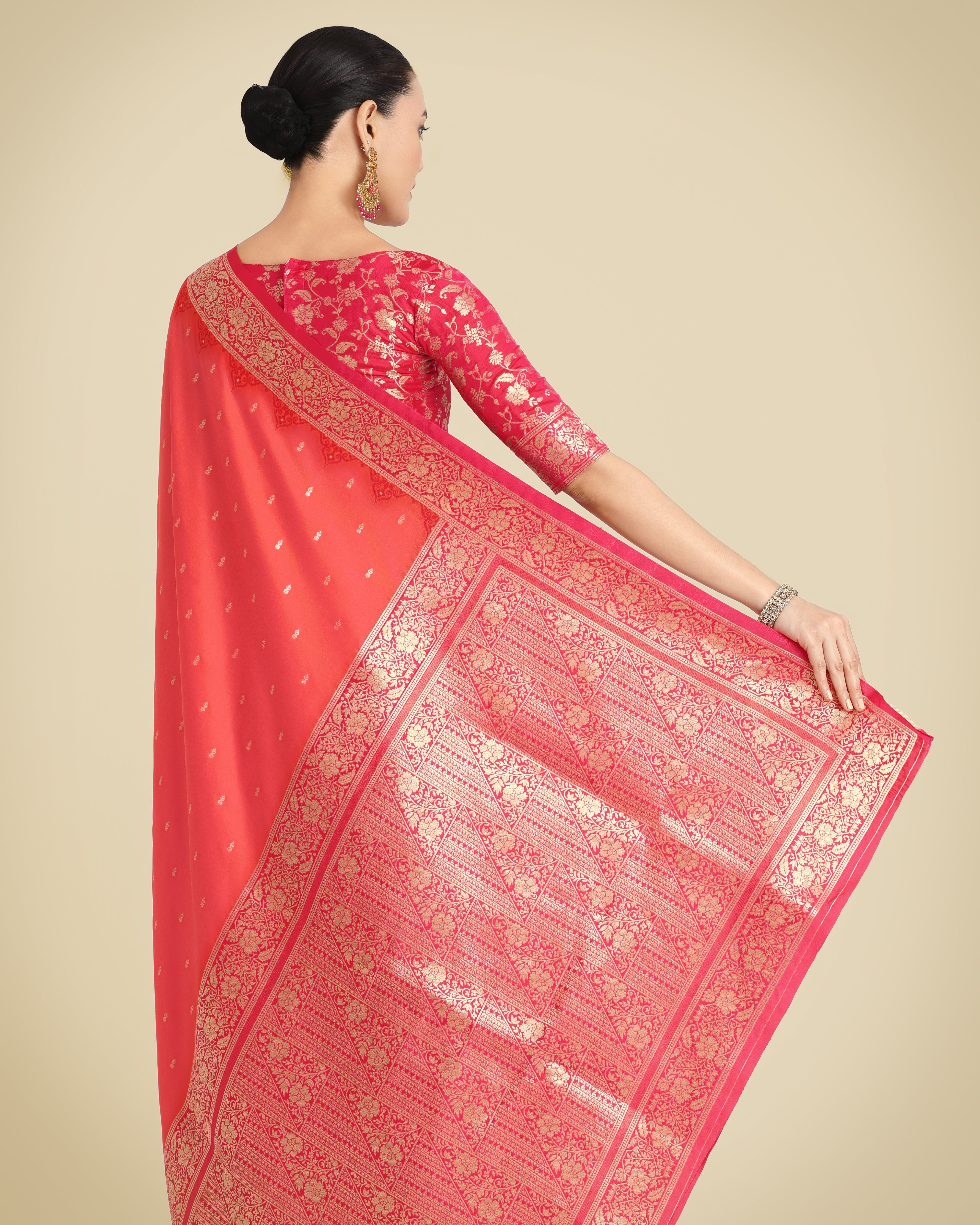 Coral Banarasi Soft Silk Butti & Zari Weave Tradition Saree
