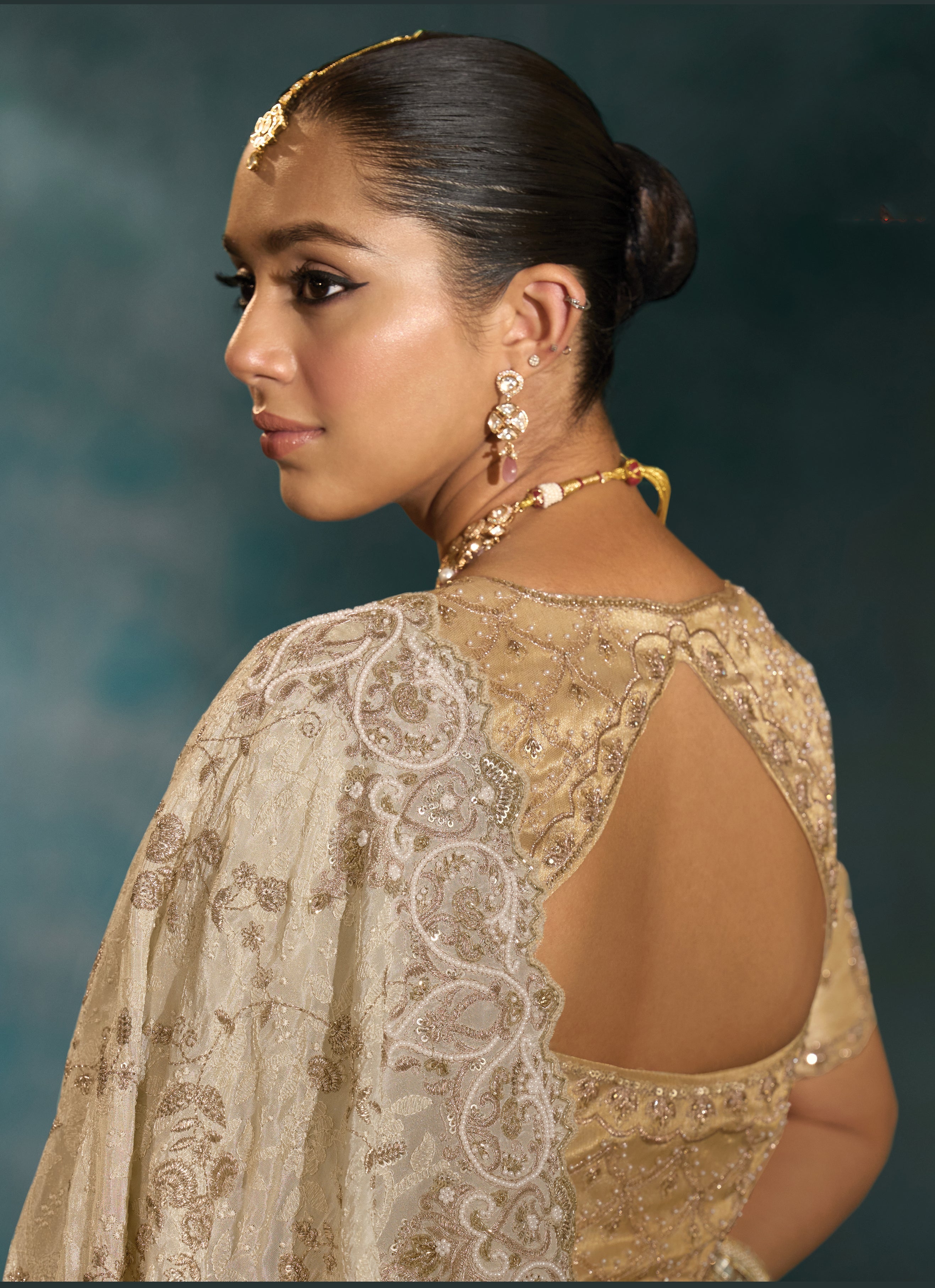 Cream Banarasi Silk Blend Saree With Lakhanvi and Zarkan Work