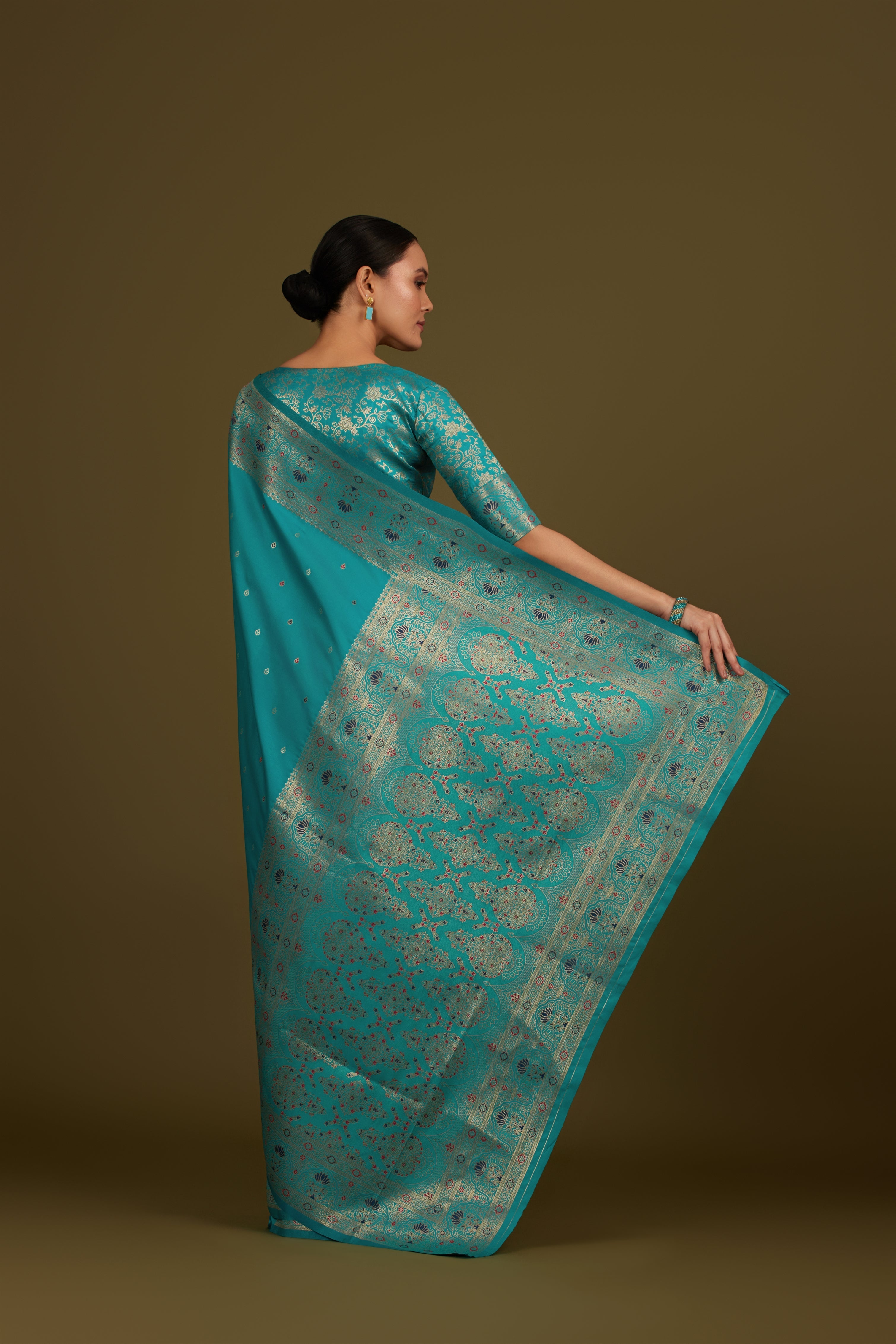 Cyan Banarasi Silk Blend Brocade Motifs Zari Woven Saree