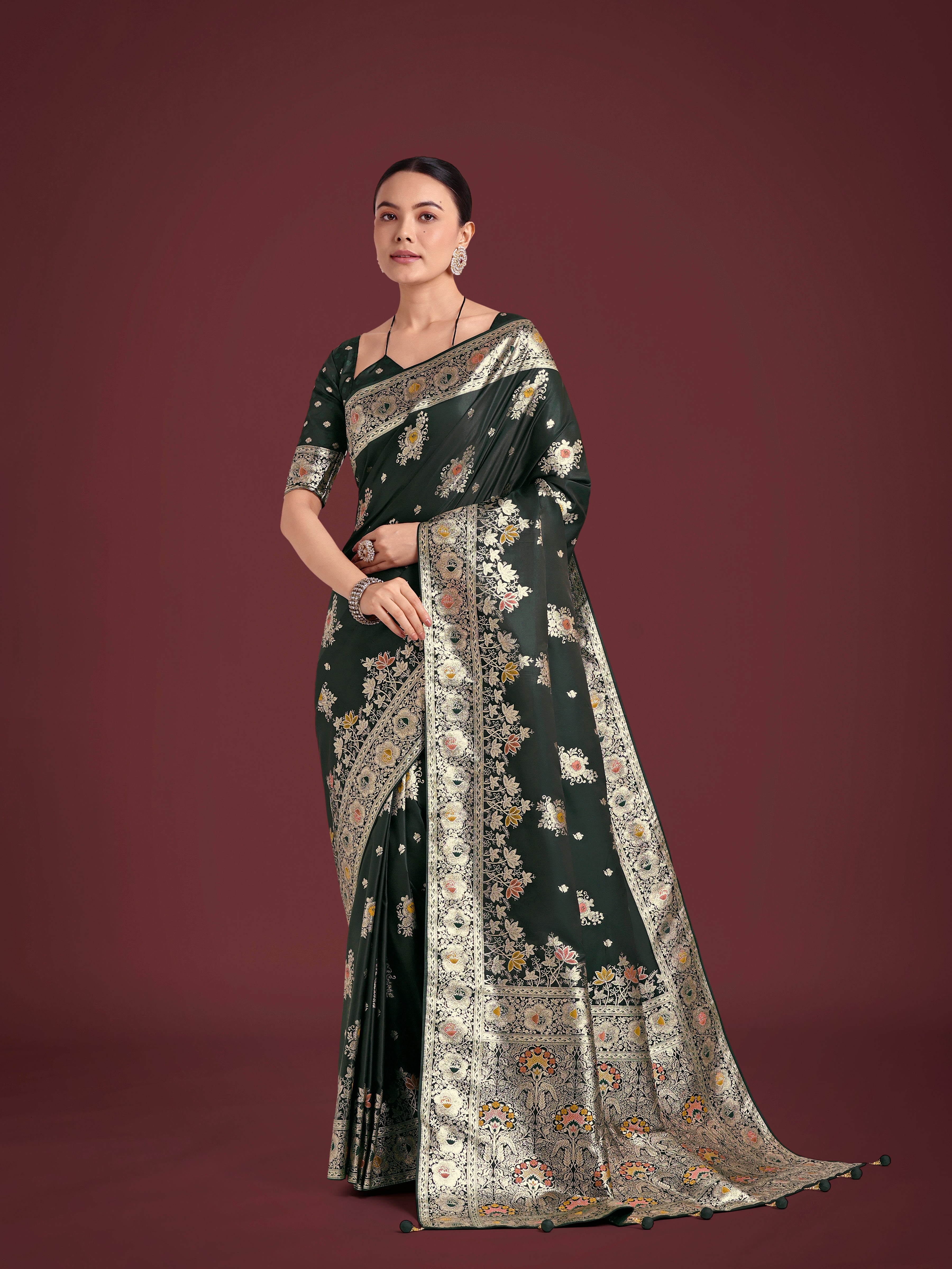 Dark Green Glamour and Tradition With This Zari Woven Banarasi Satin Silk Saree