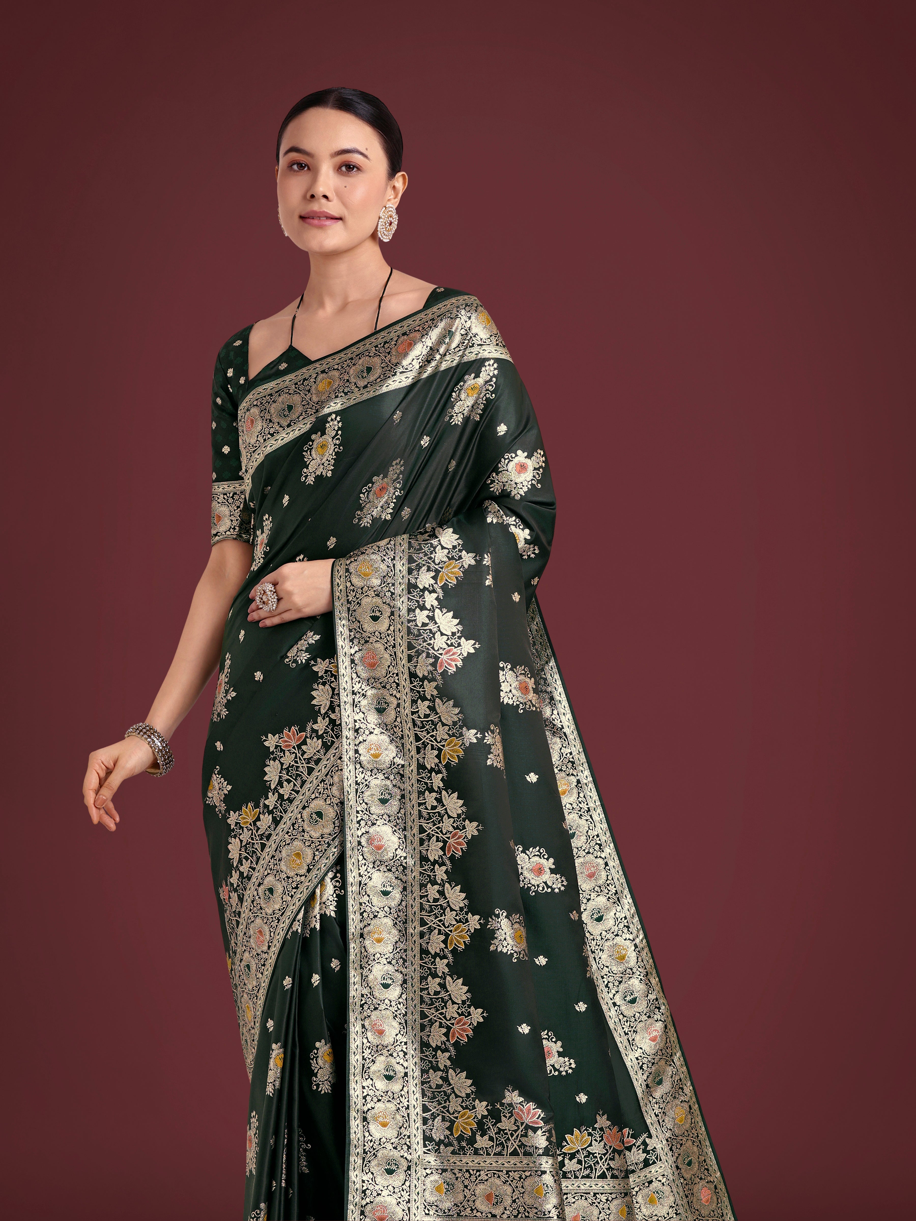 Dark Green Glamour and Tradition With This Zari Woven Banarasi Satin Silk Saree