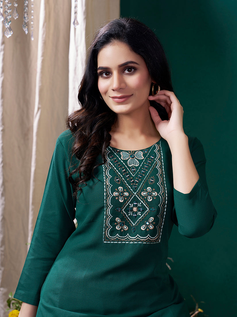 Dark Green Maaza Cotton Handwork with Pocket Causal Kurti