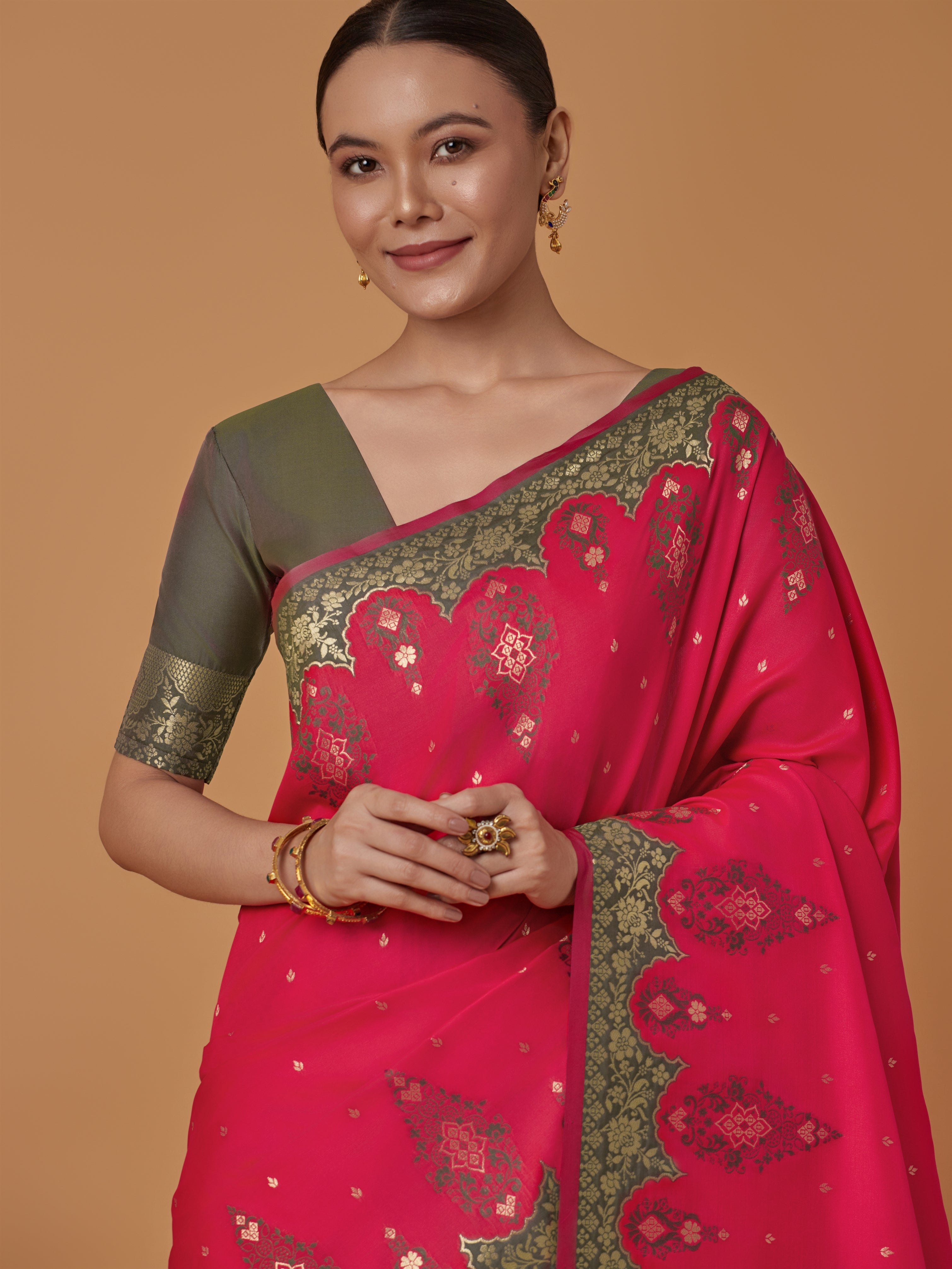 Dark Pink Banarasi Silk Blend Zari Woven Contemporary Saree