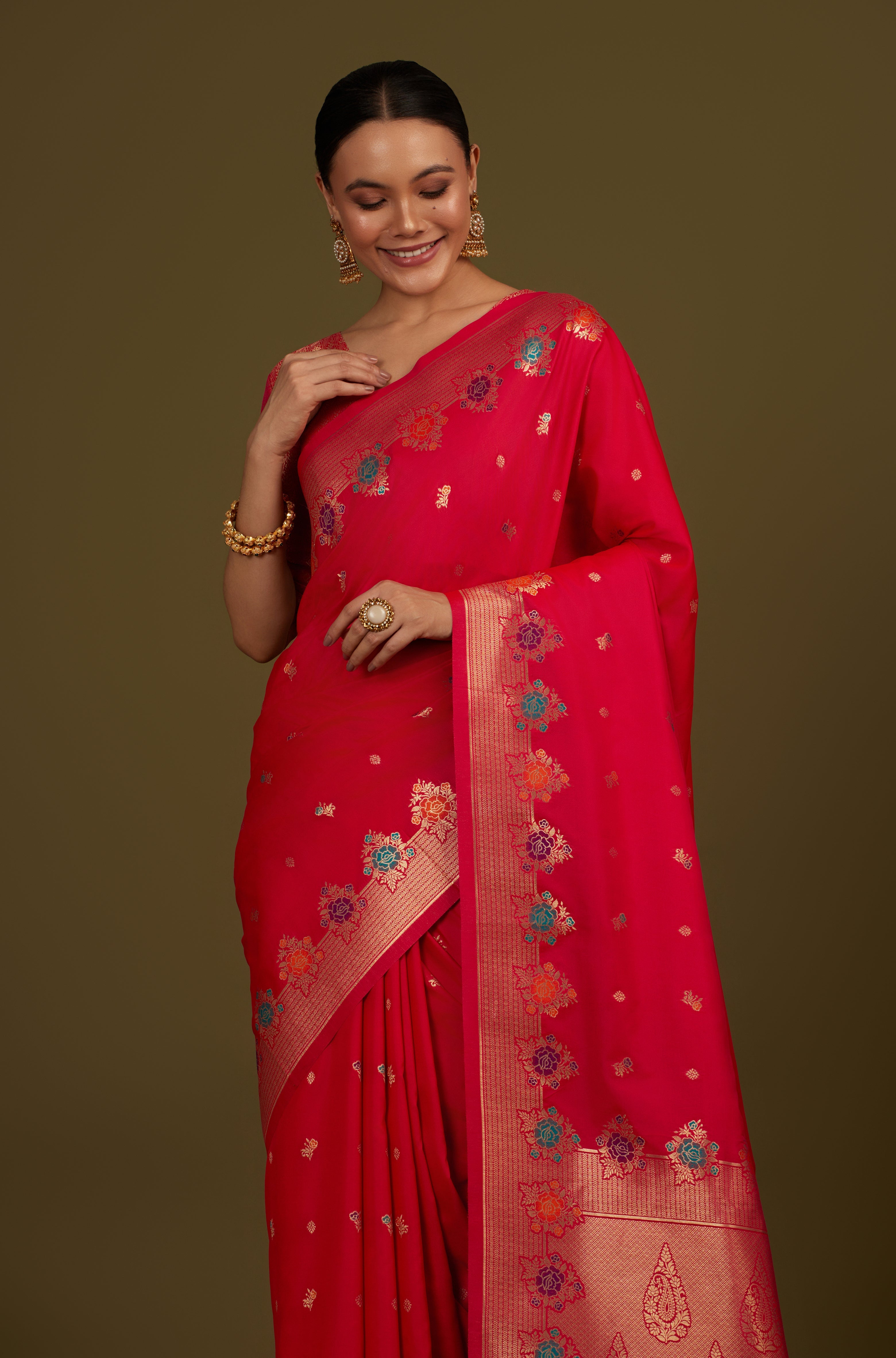 Dark Pink Banarasi Silk Blend Zari Woven Saree