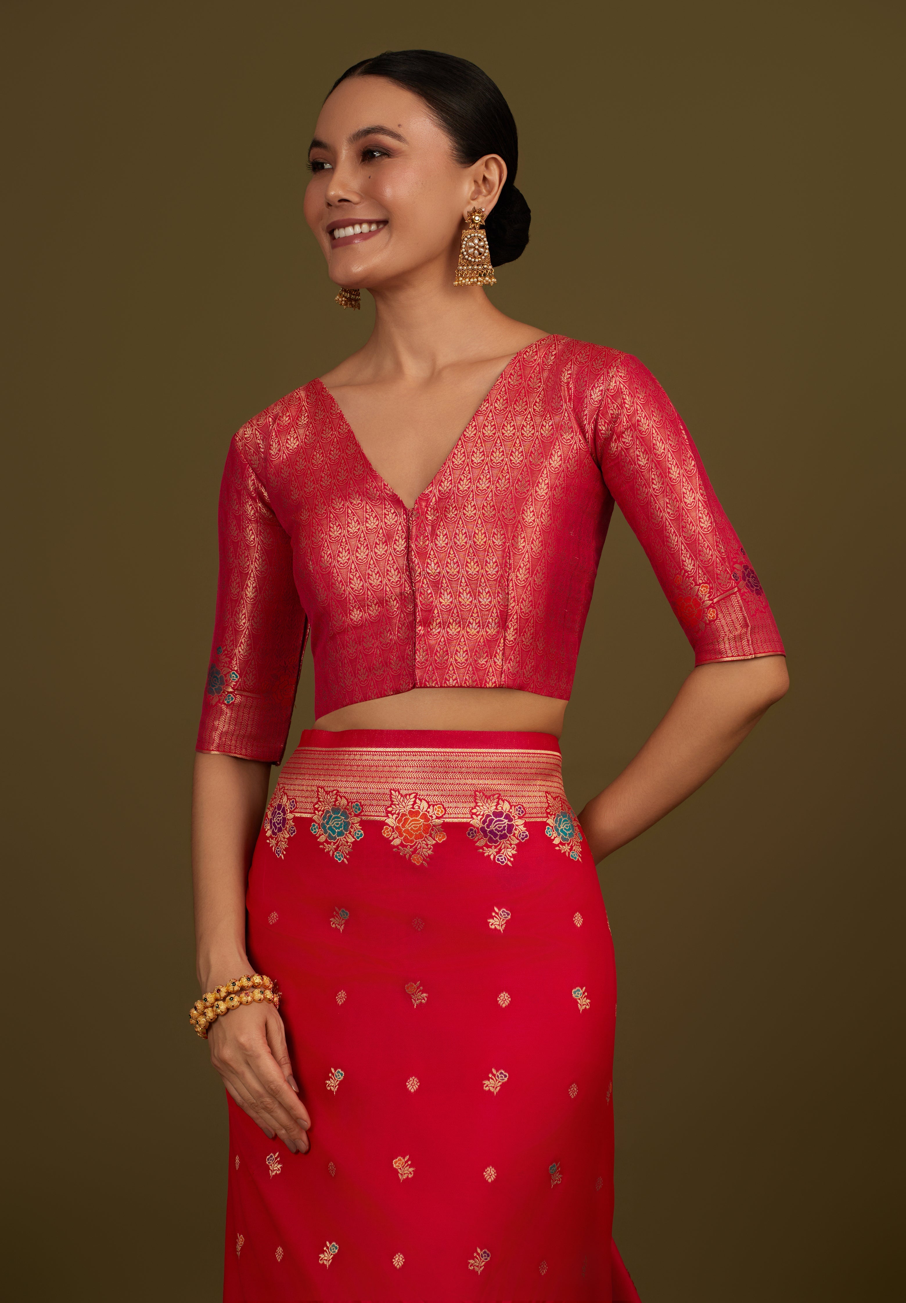 Dark Pink Banarasi Silk Blend Zari Woven Saree