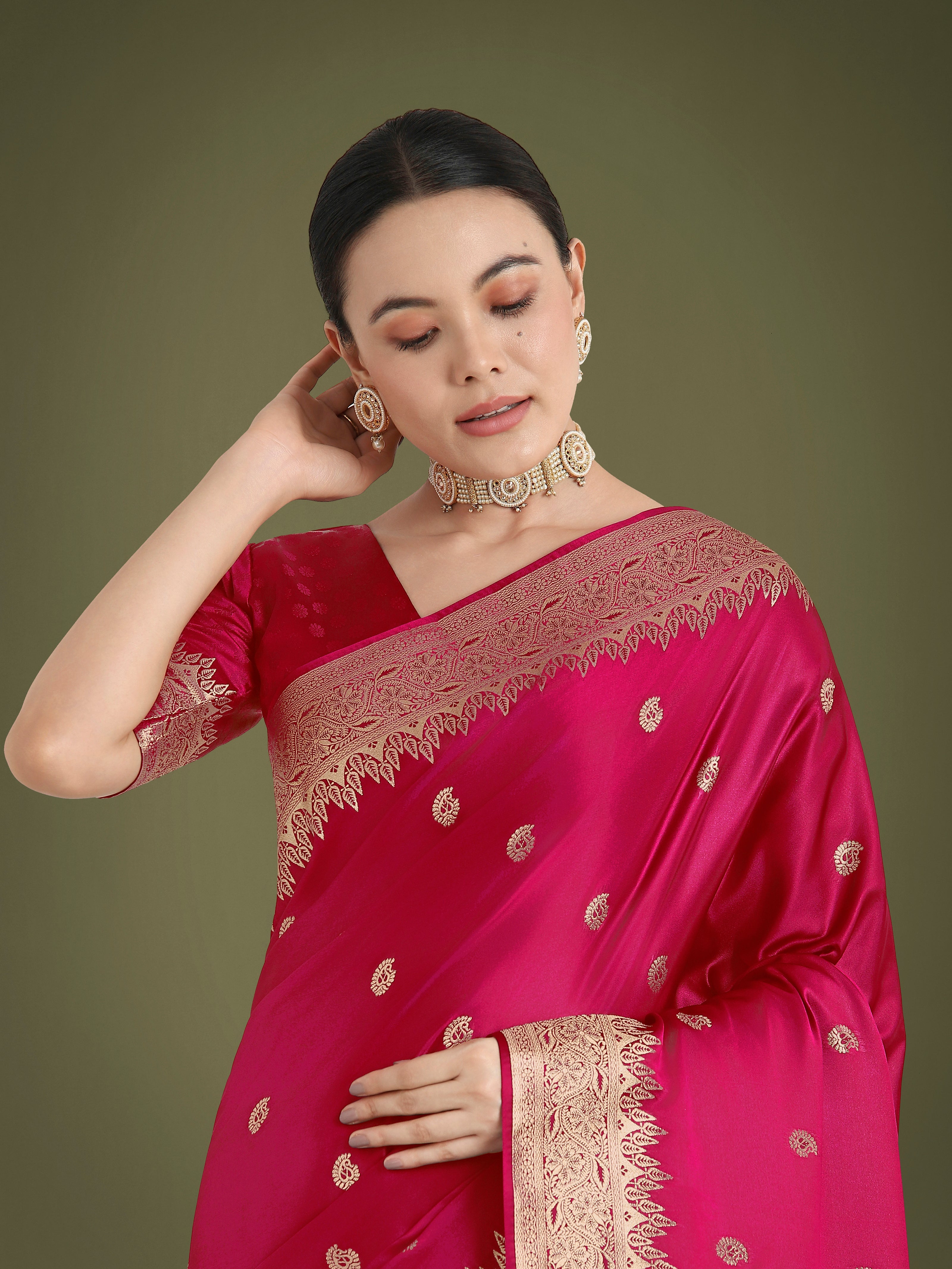 Divine Rani Pink Soft Banarasi Satin Silk Trendy Saree With Blouse Piece