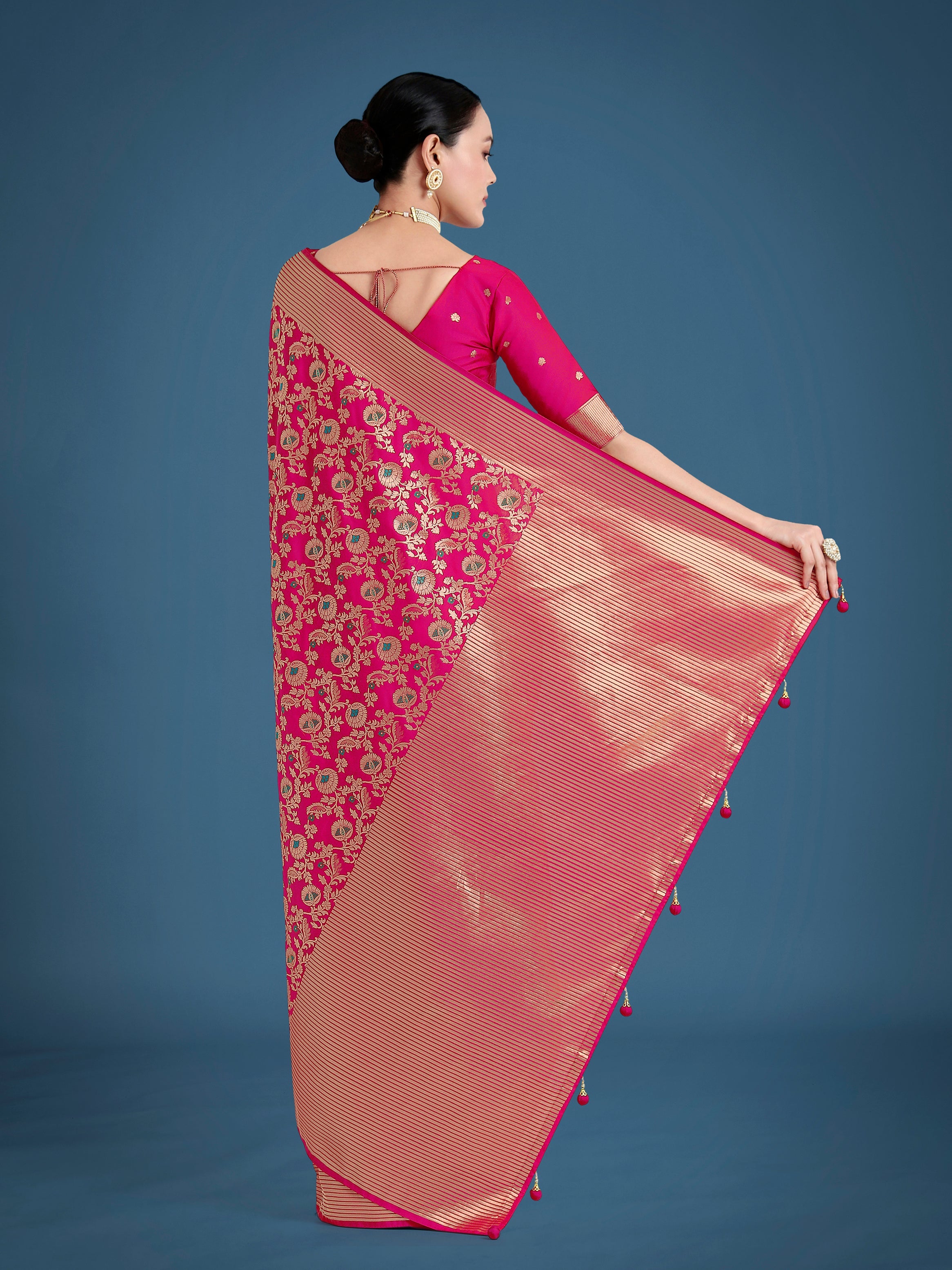 Rani Pink Banarasi Silk Zaal Woven Pattern Traditional Saree