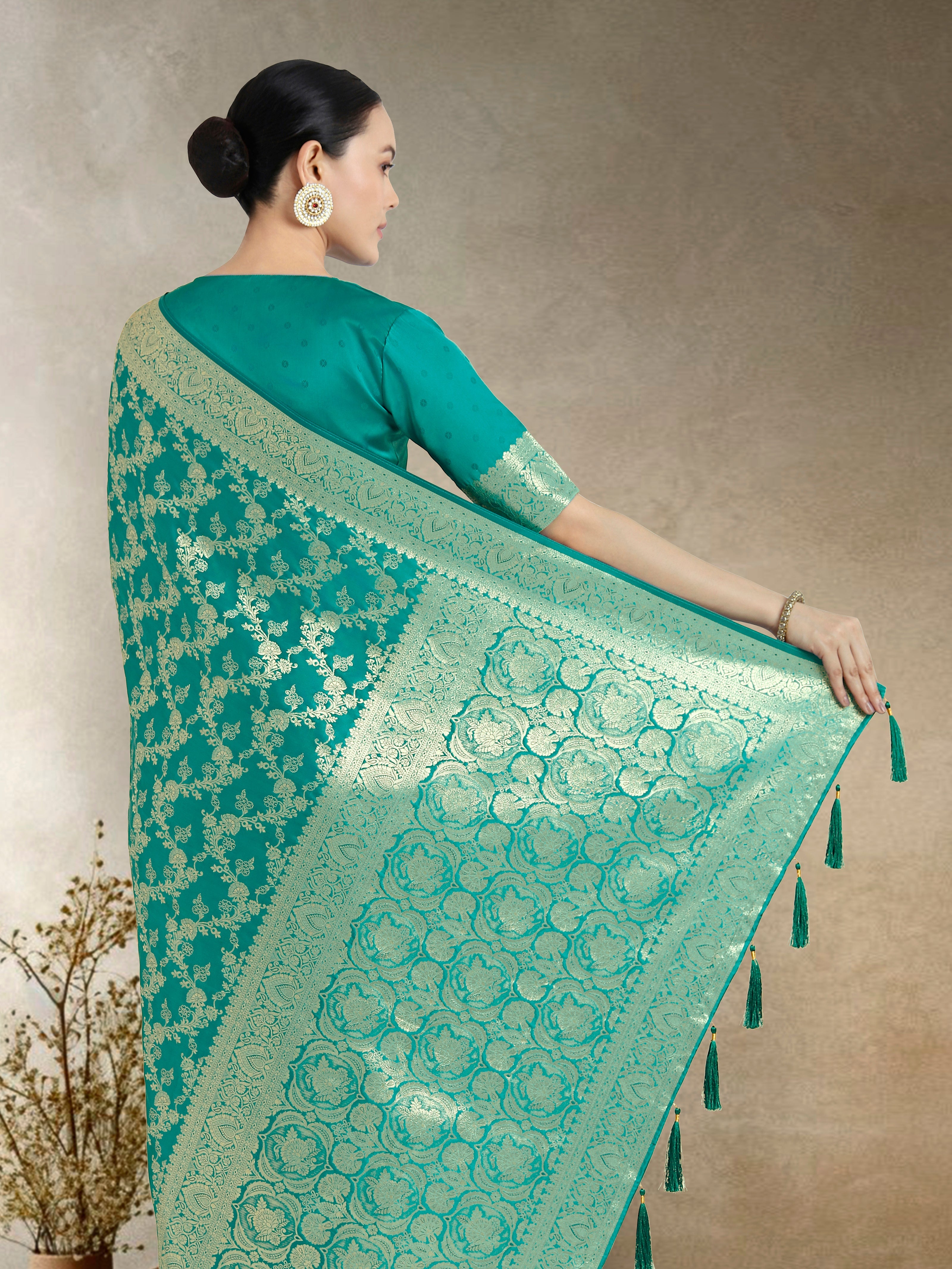 Effervescent Turquoise Soft Banarasi Satin Silk Saree With Elision Blouse Piece