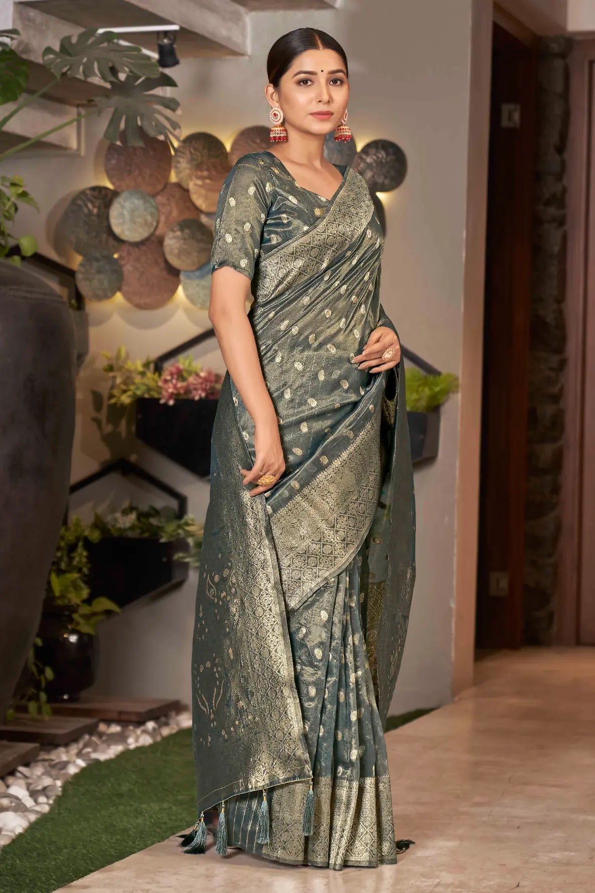 Grey Shimmer Silk Woven Trending Saree - Monjolika Fashion
