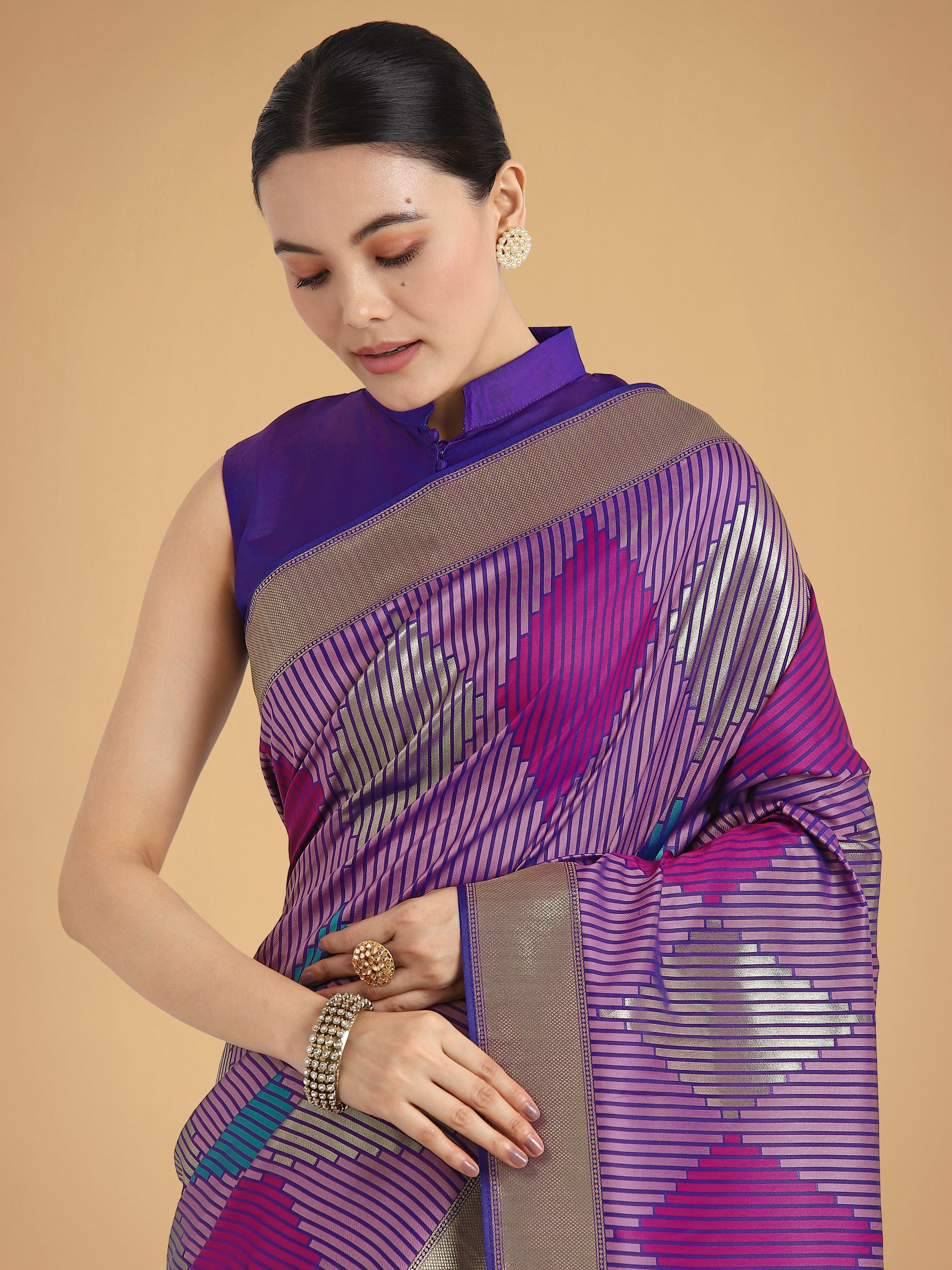 Lavender Colour Banarasi Silk Zari Weaving Classic Saree