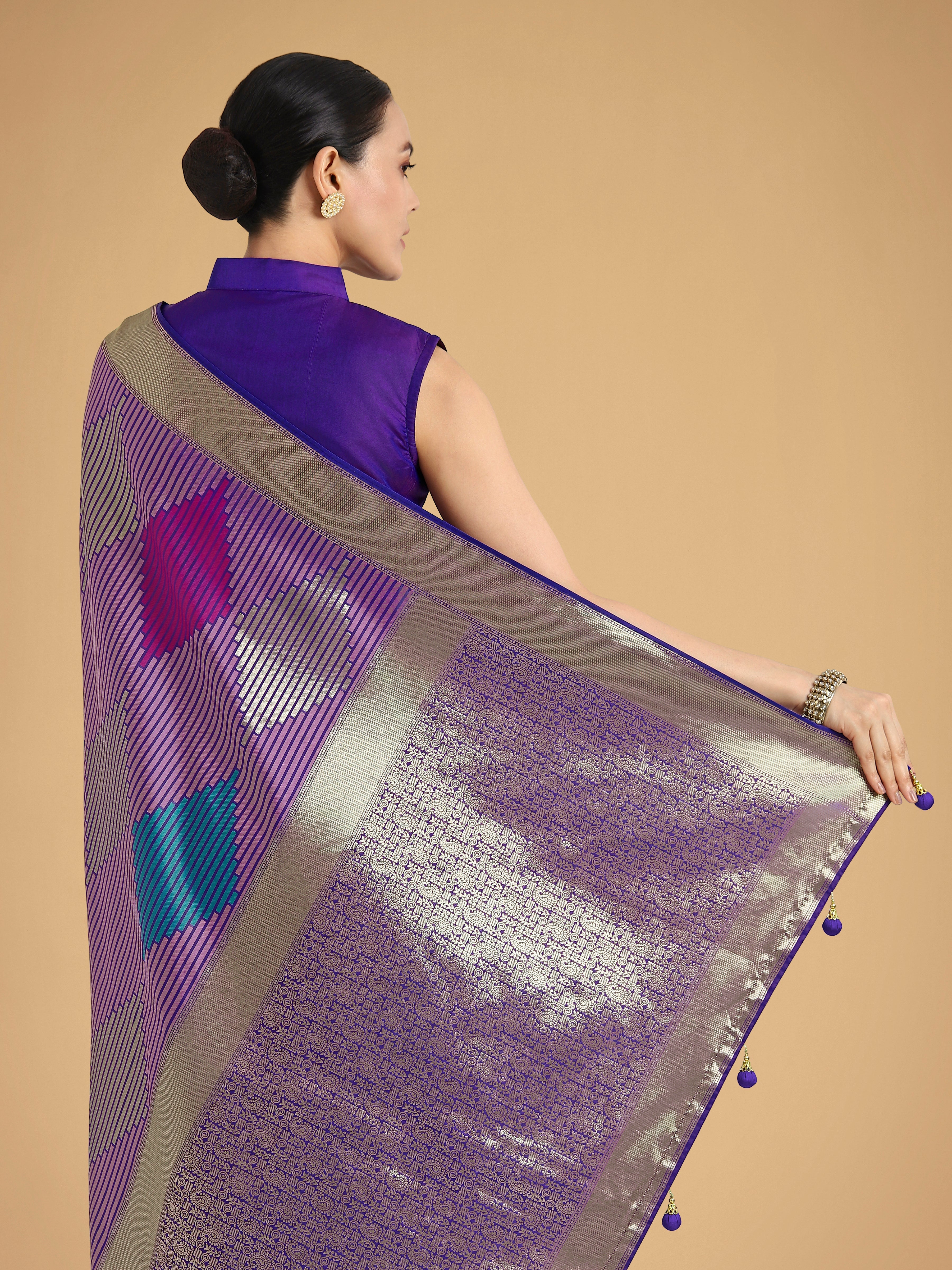 Lavender Colour Banarasi Silk Zari Weaving Classic Saree