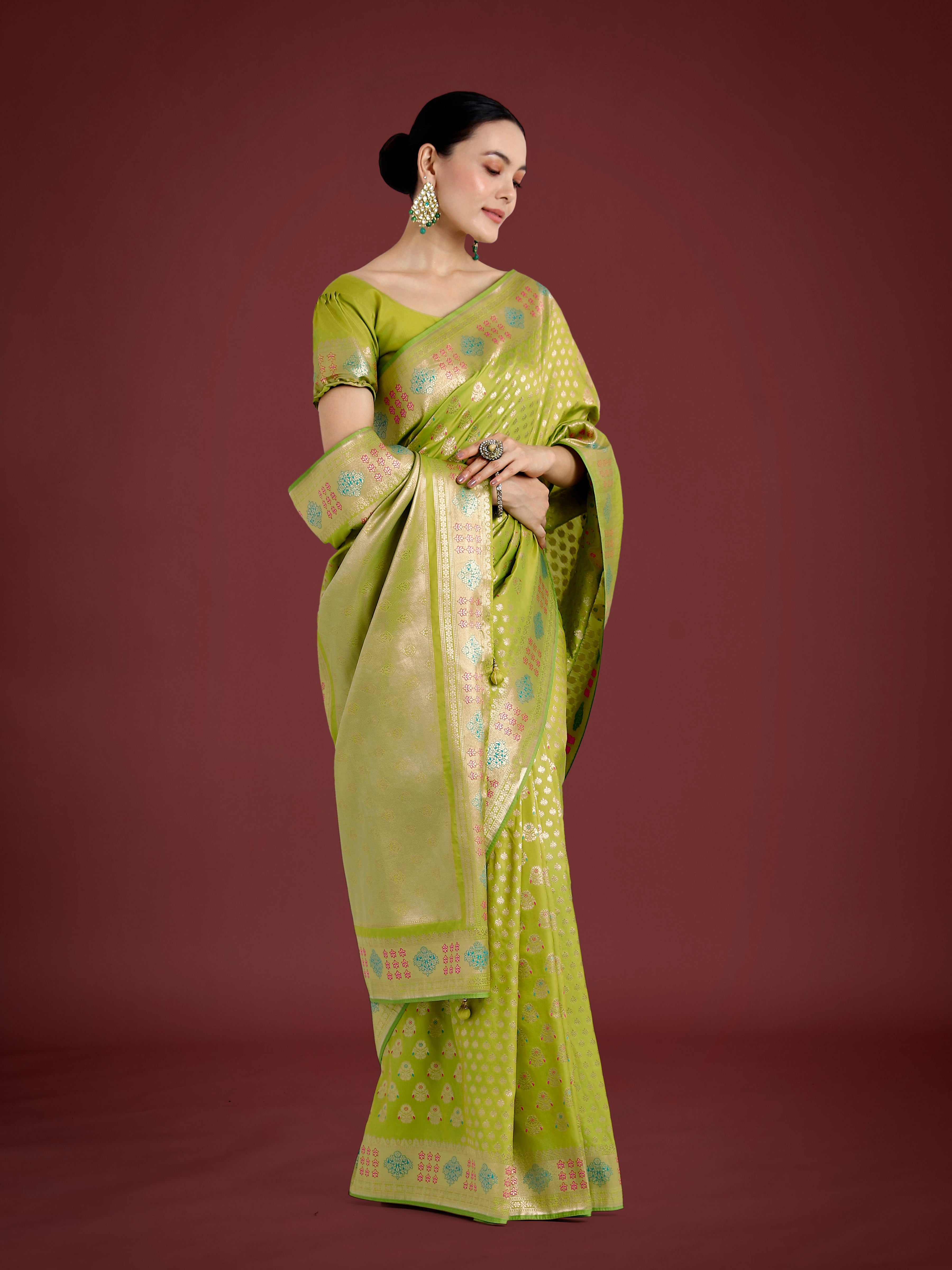 Lime Green Colour Banarasi Silk Zari Weaving Classic Saree