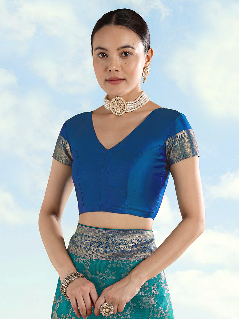 Turquoise Baanrasi Silk Saree With Zari Woven Design - Monjolika Fashion