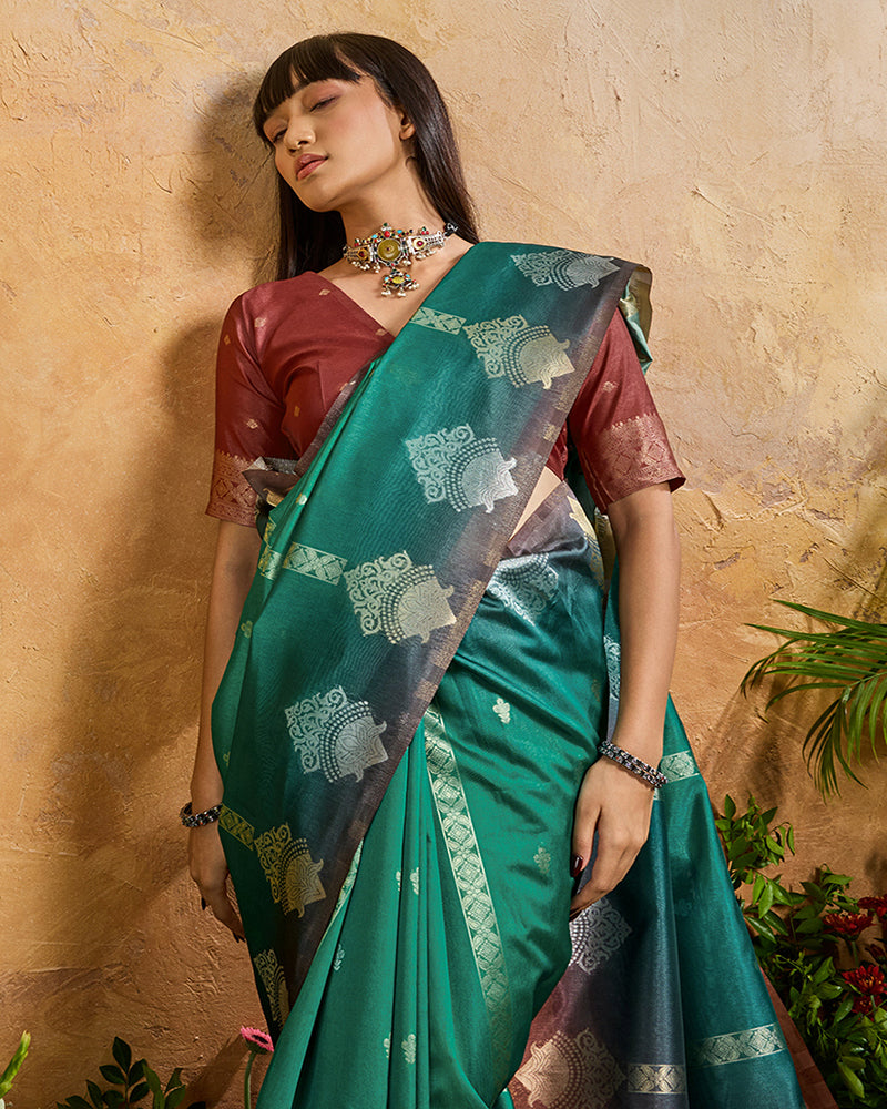 Teal Green Weaving Handloom silk Blend Saree - Monjolika Fashion