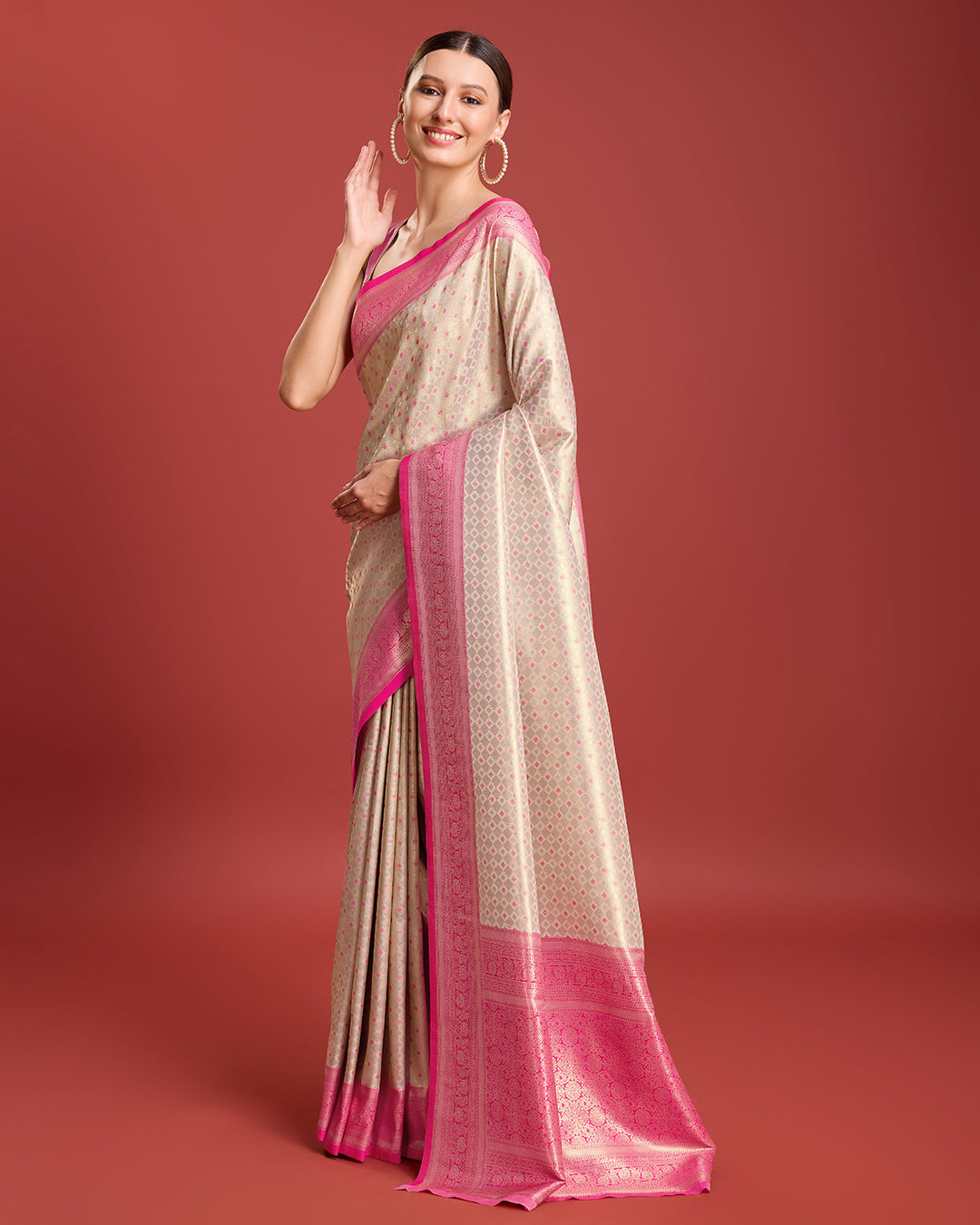 Off White Kanjivaram Silk Zari Woven Festive Wear Saree - Monjolika Fashion