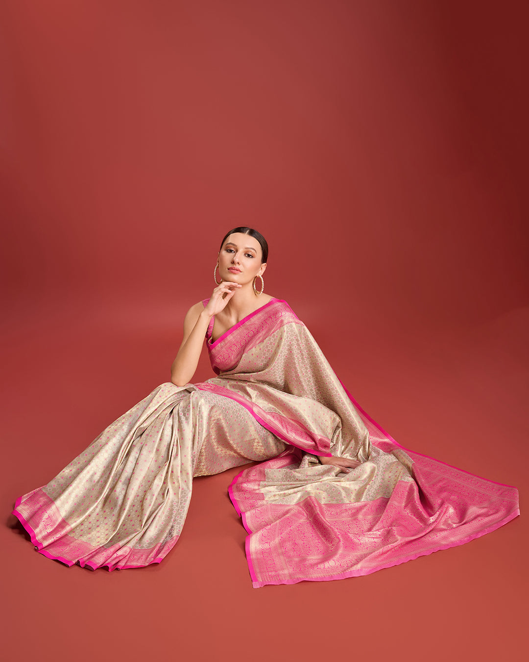 Off White Kanjivaram Silk Zari Woven Festive Wear Saree - Monjolika Fashion
