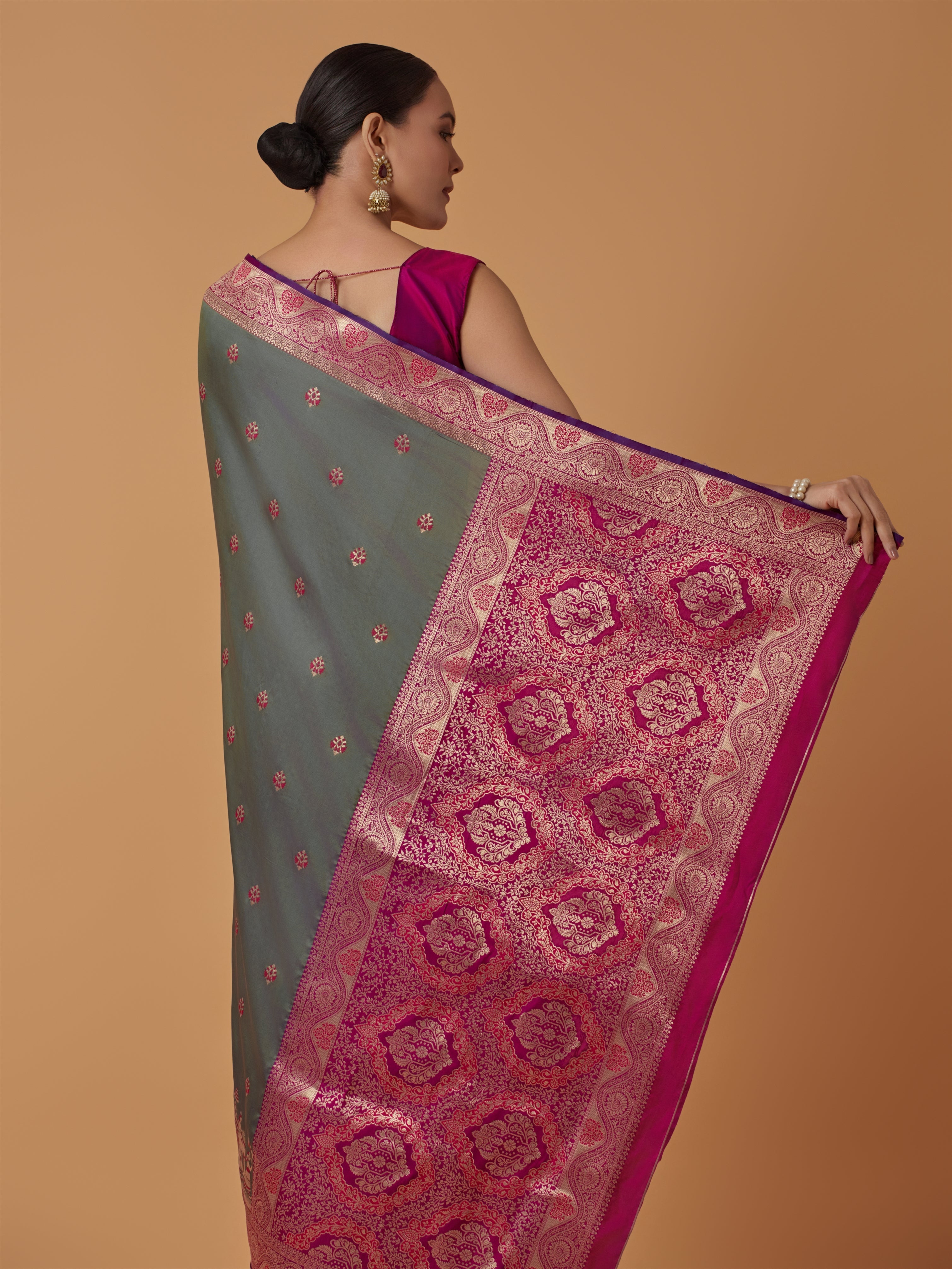 Red Banarasi Silk Dulha Dulhan Zari Woven Saree