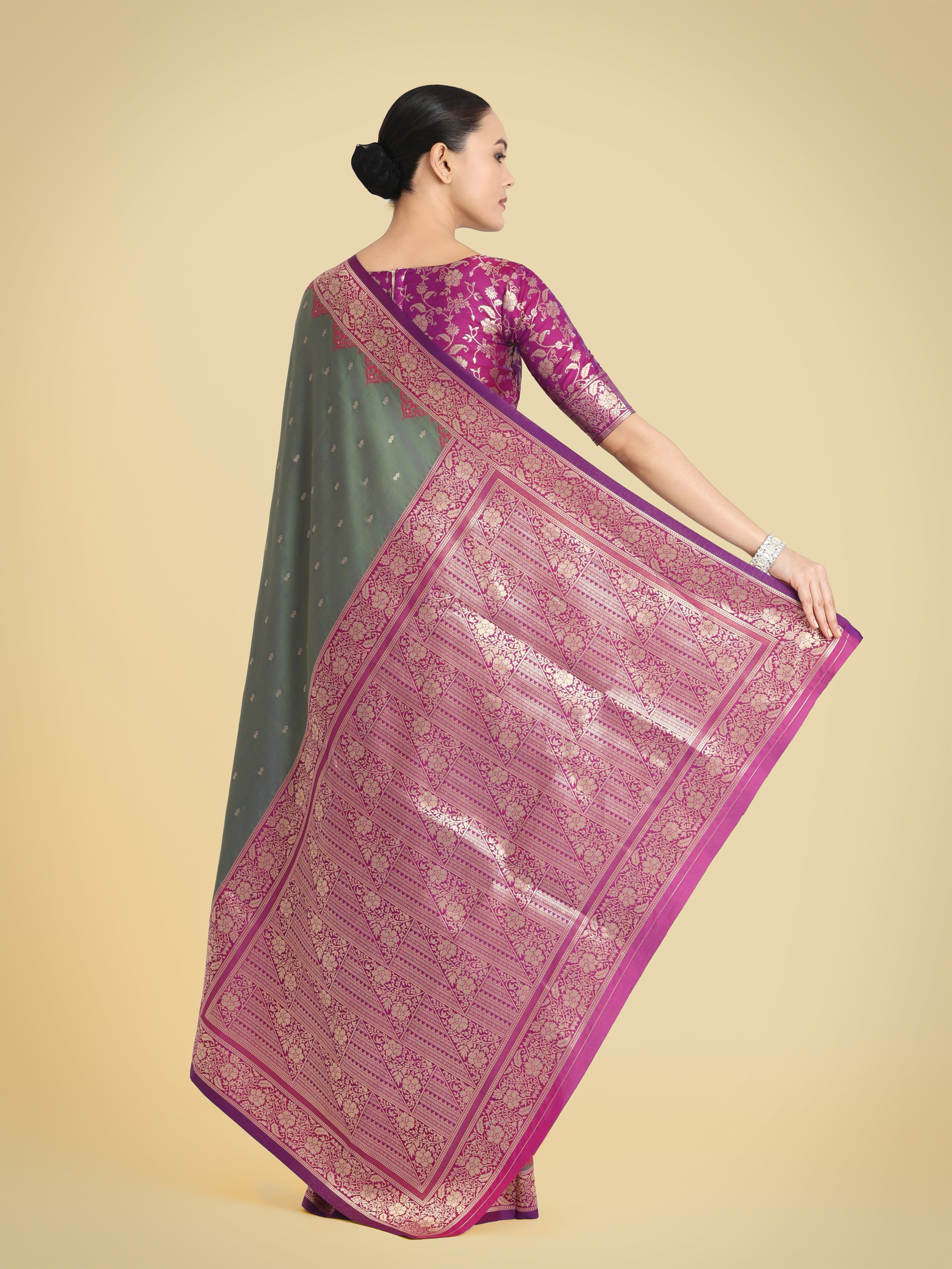 Olive Green Banarasi Soft Silk Butti & Zari Weave Tradition Saree