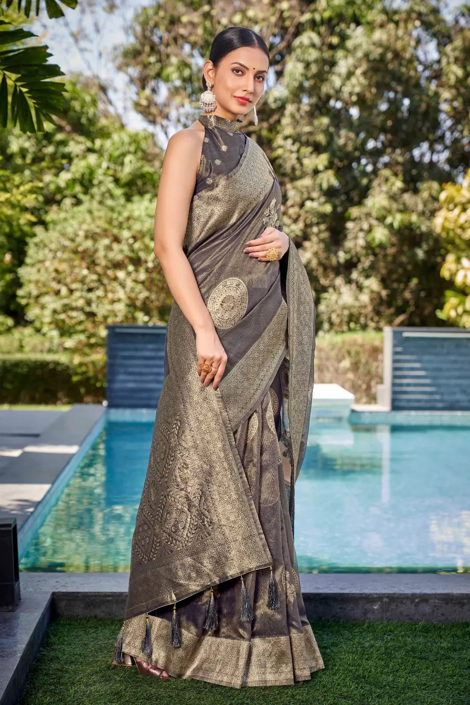 Grey Shimmer Silk Woven Contemporary Wear Saree - Monjolika Fashion