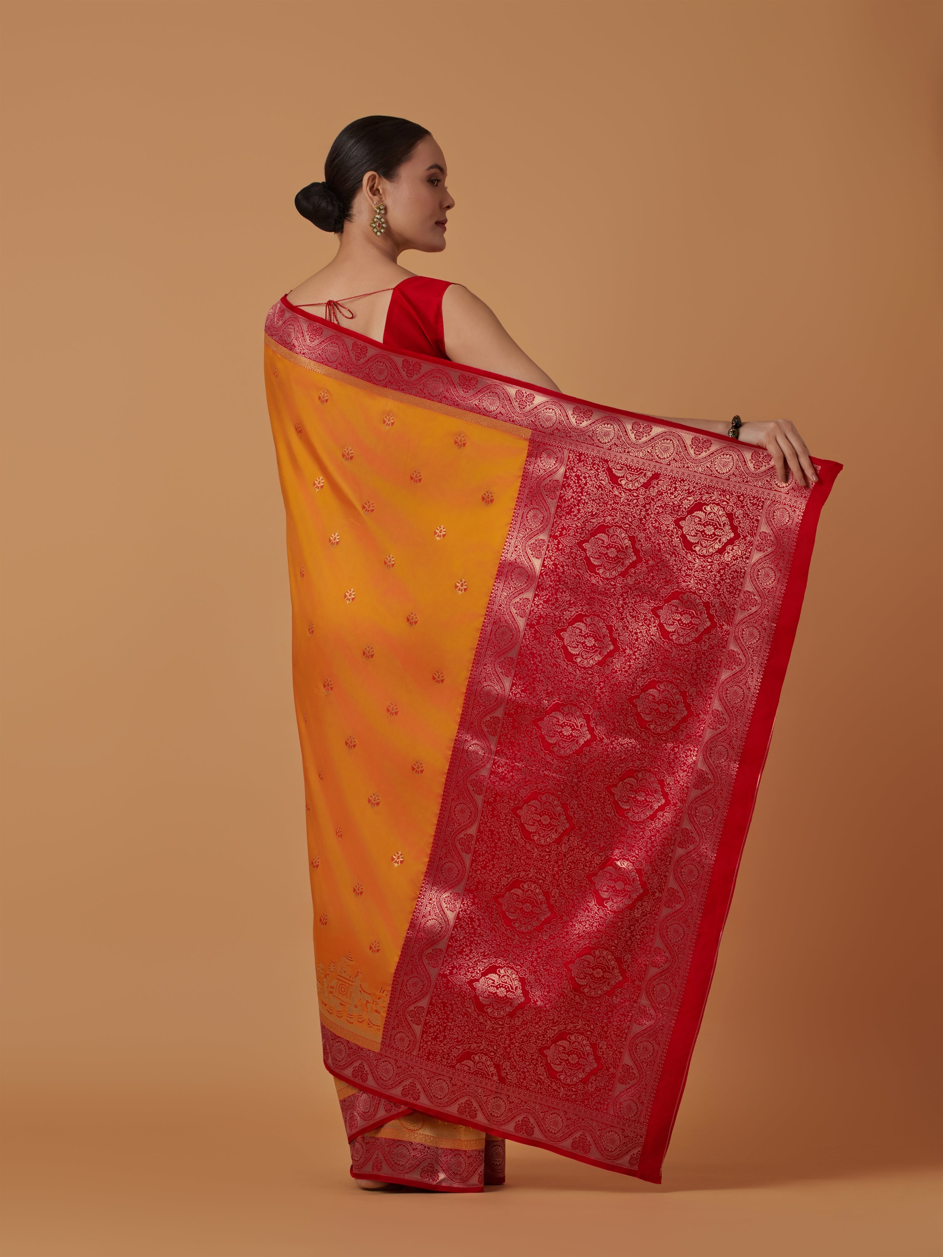 Red Banarasi Silk Dulha Dulhan Zari Woven Saree