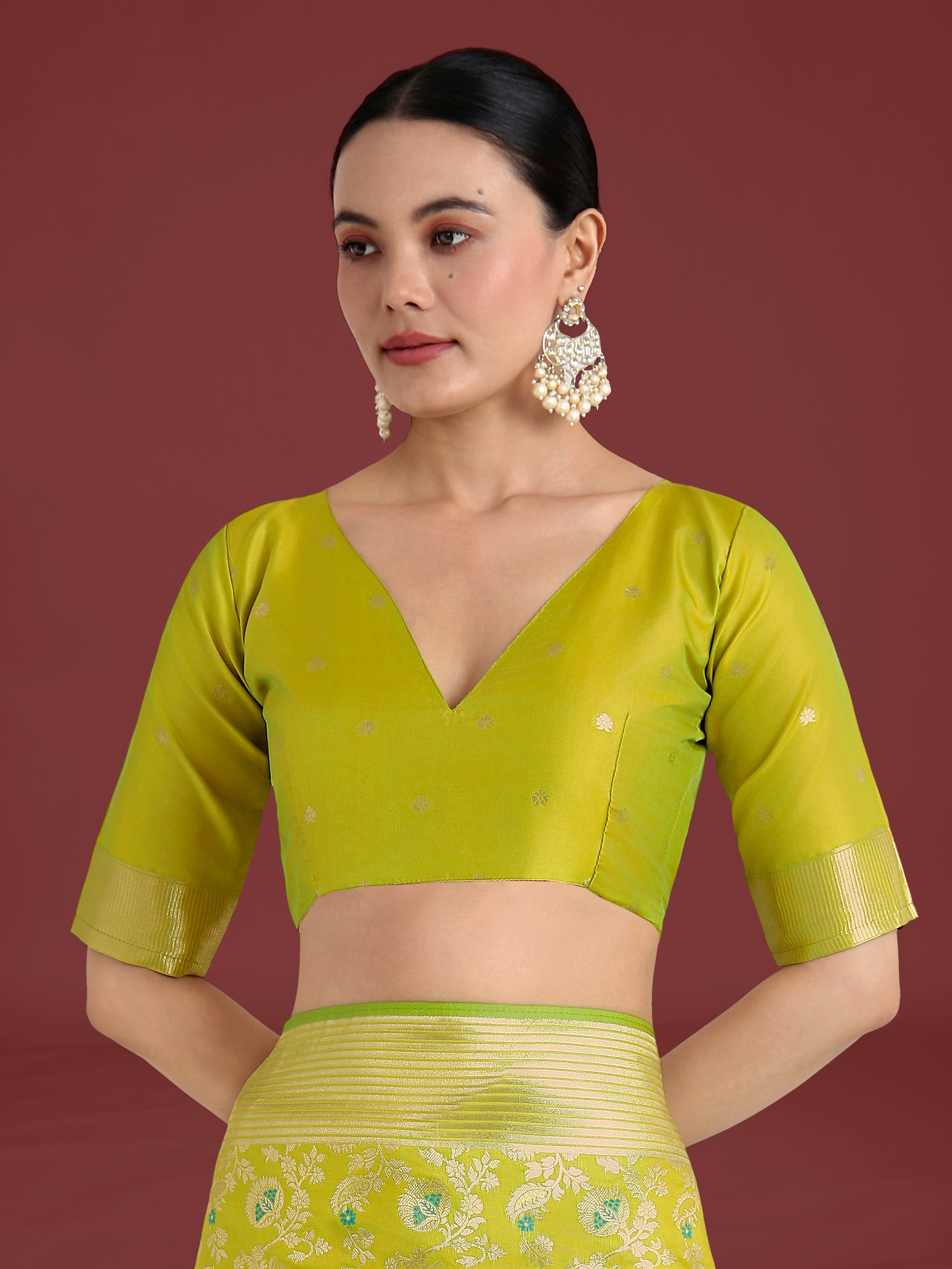 Parrot green Banarasi Silk Zaal Woven Pattern Traditional Saree