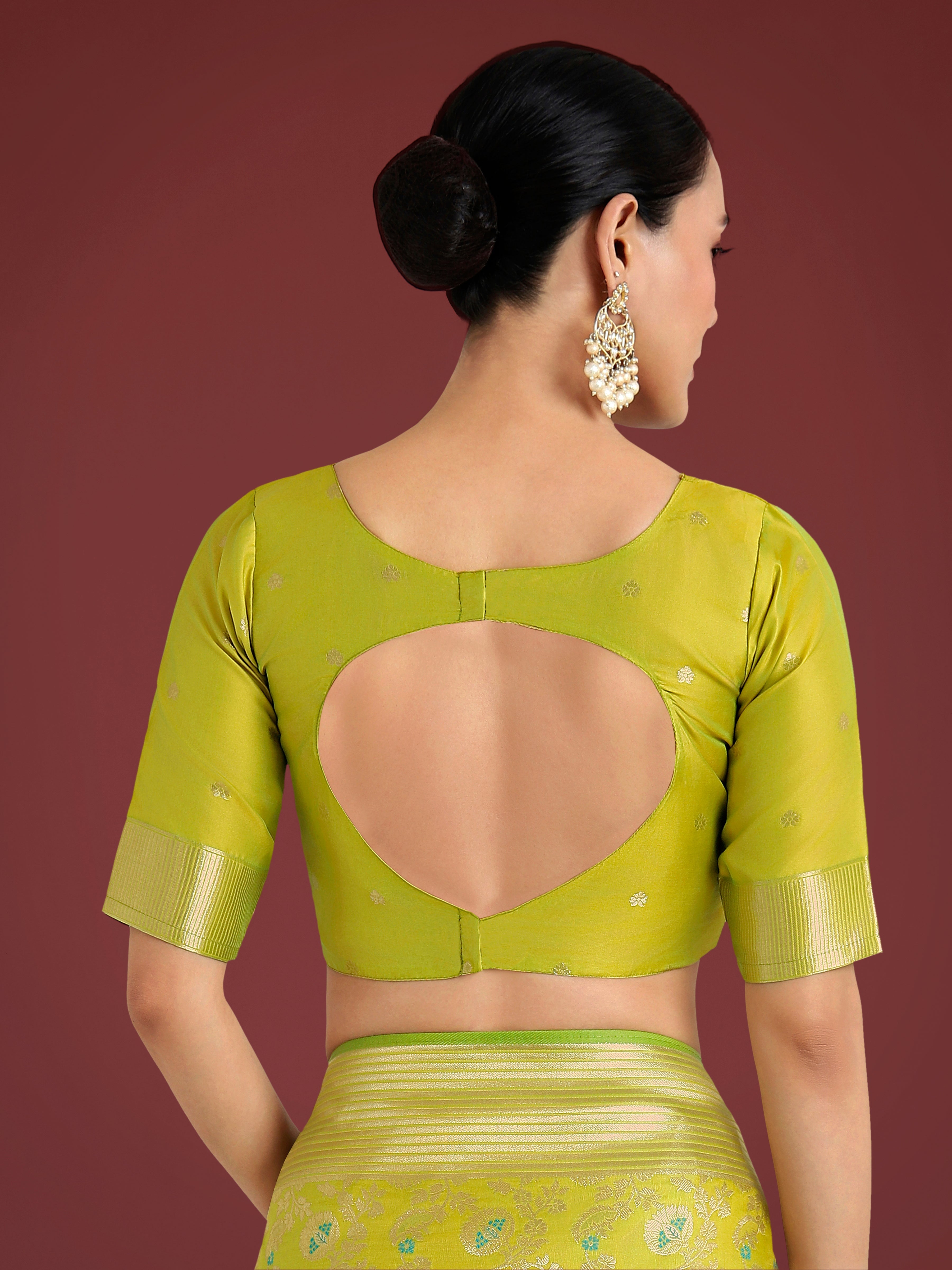 Parrot green Banarasi Silk Zaal Woven Pattern Traditional Saree