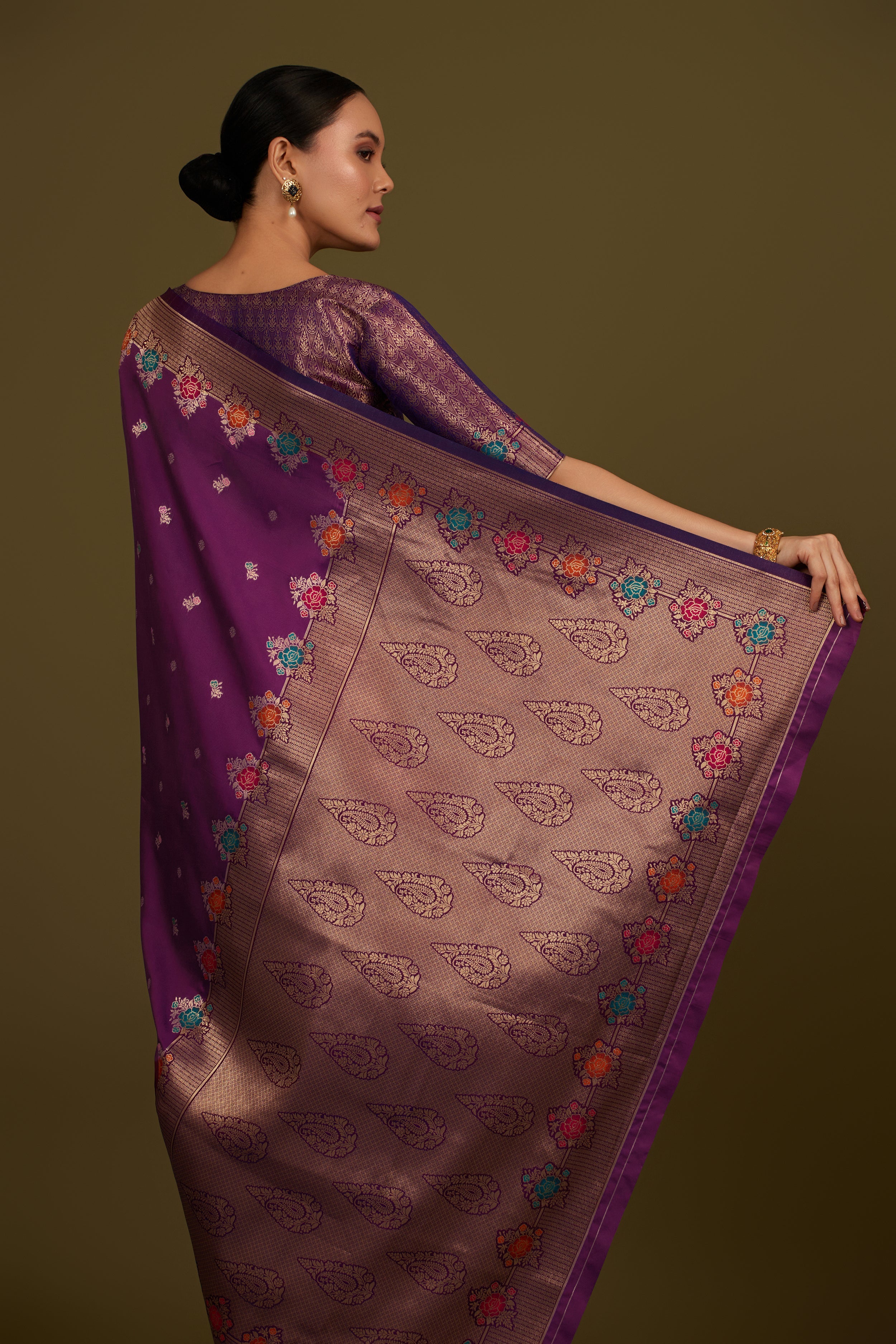 Purple Banarasi Silk Blend Zari Woven Saree