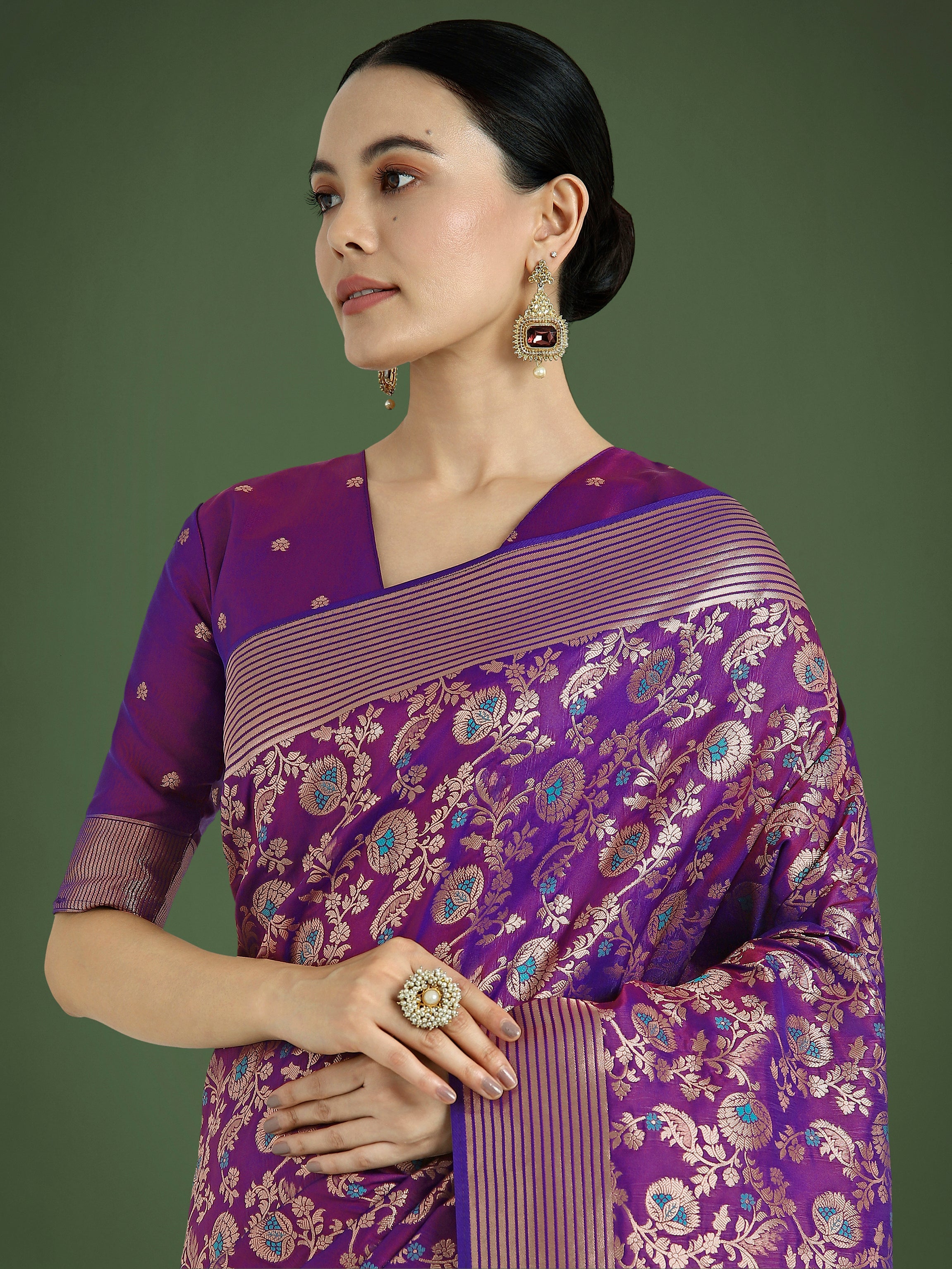 Purple Banarasi Silk Zaal Woven Pattern Traditional Saree