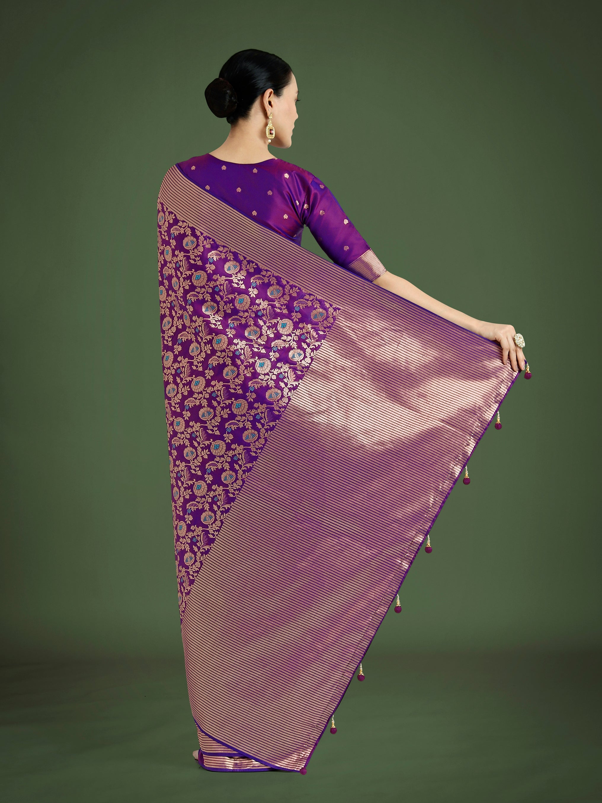 Purple Banarasi Silk Zaal Woven Pattern Traditional Saree