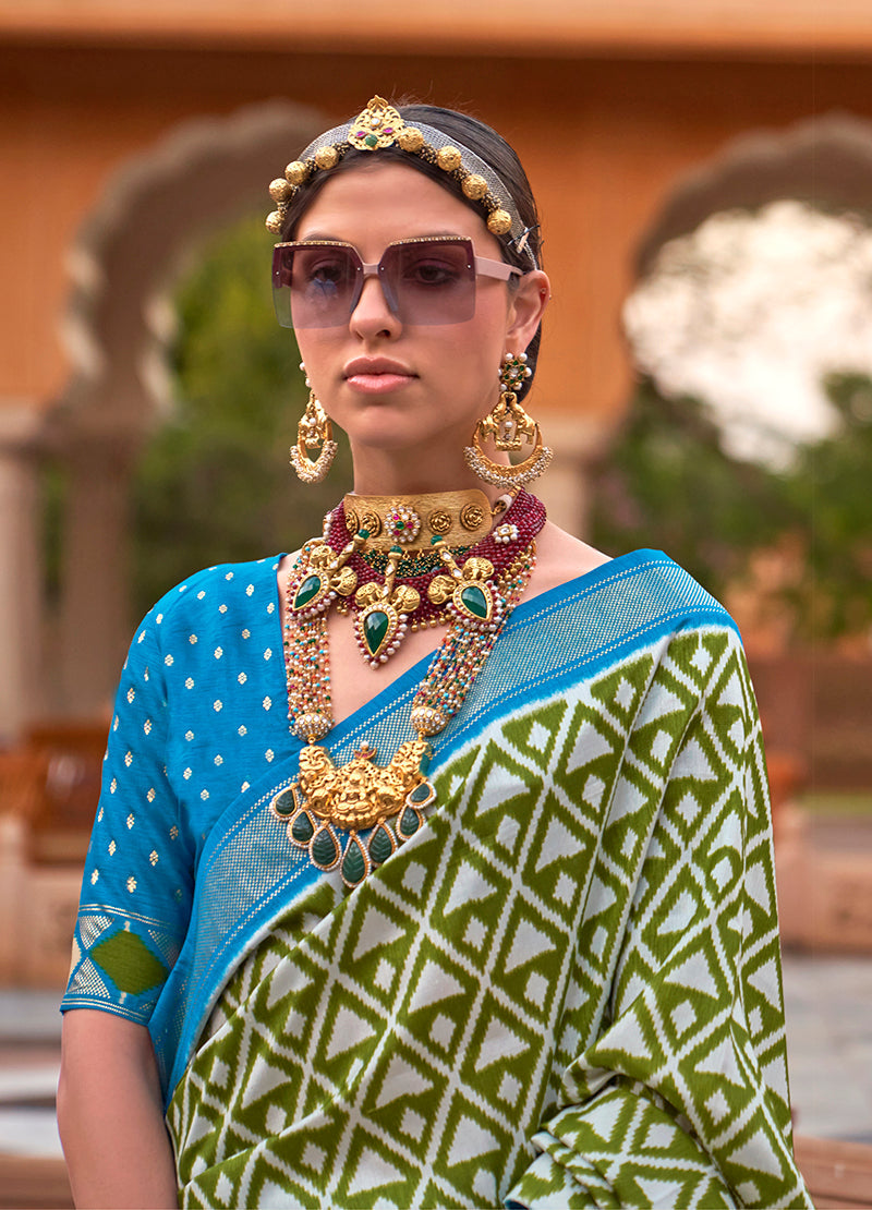 Green Cotton Silk Foil Print Work Saree