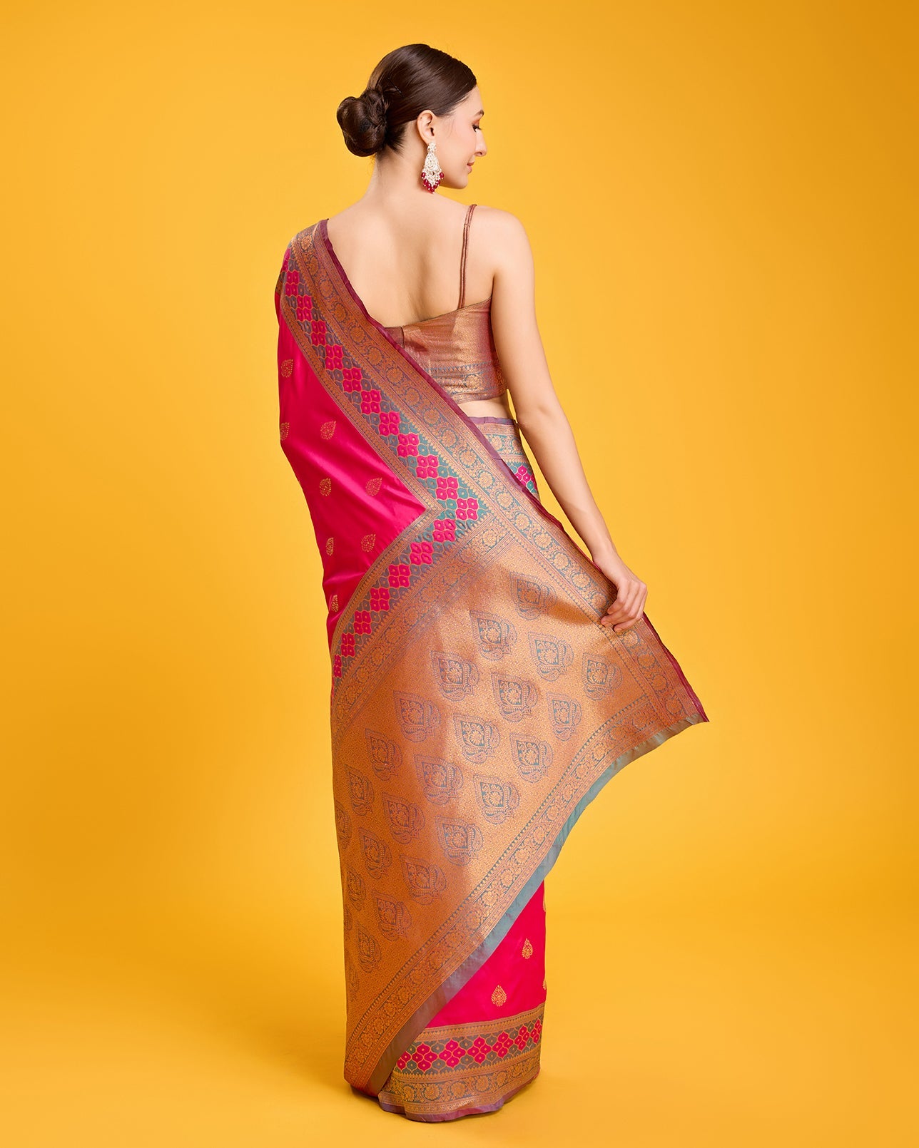 Rani Pink Banarasi silk Brocade Woven Saree - Monjolika Fashion