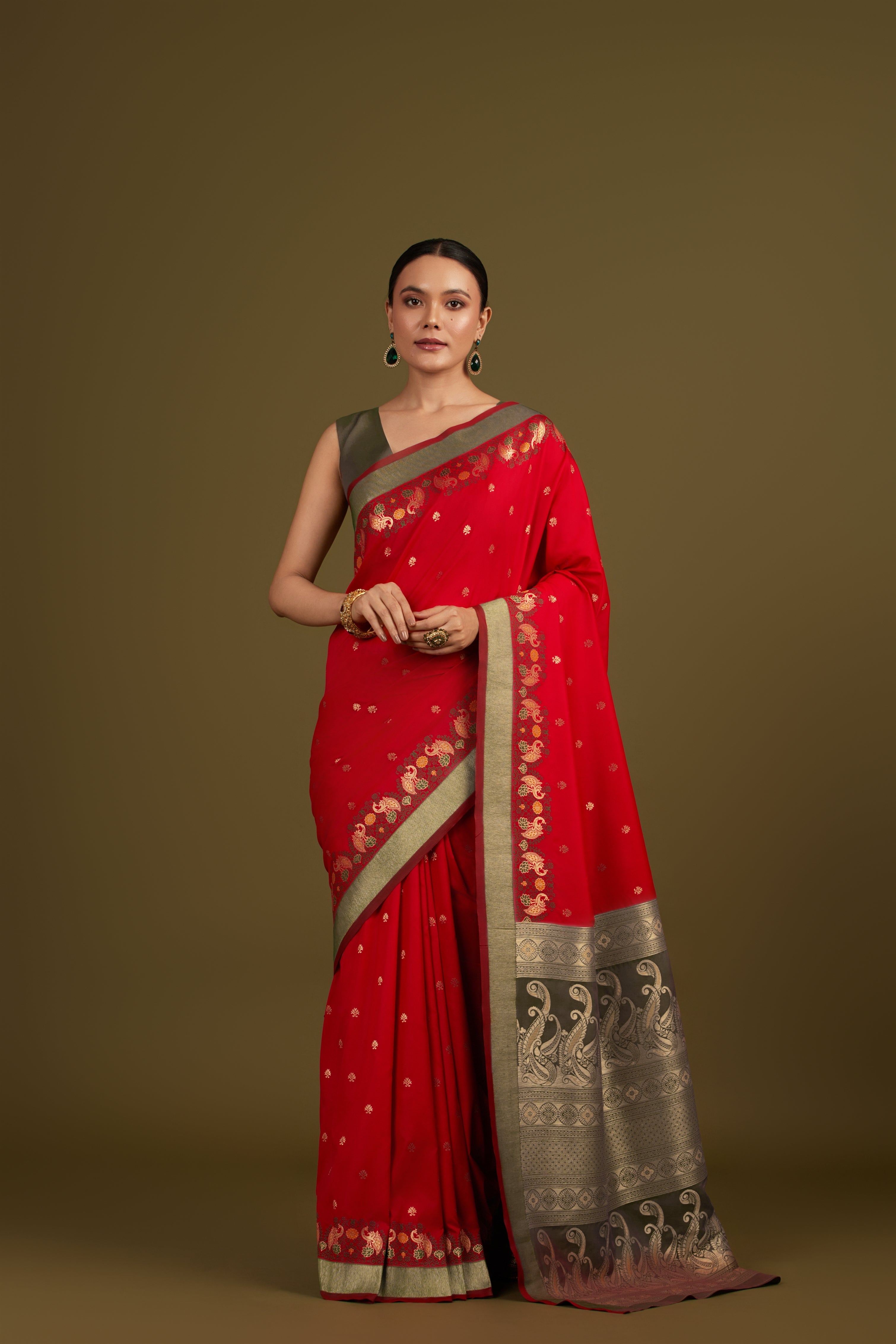 Dark Purple Banarasi Silk Blend Paisley Zari Pallu Saree